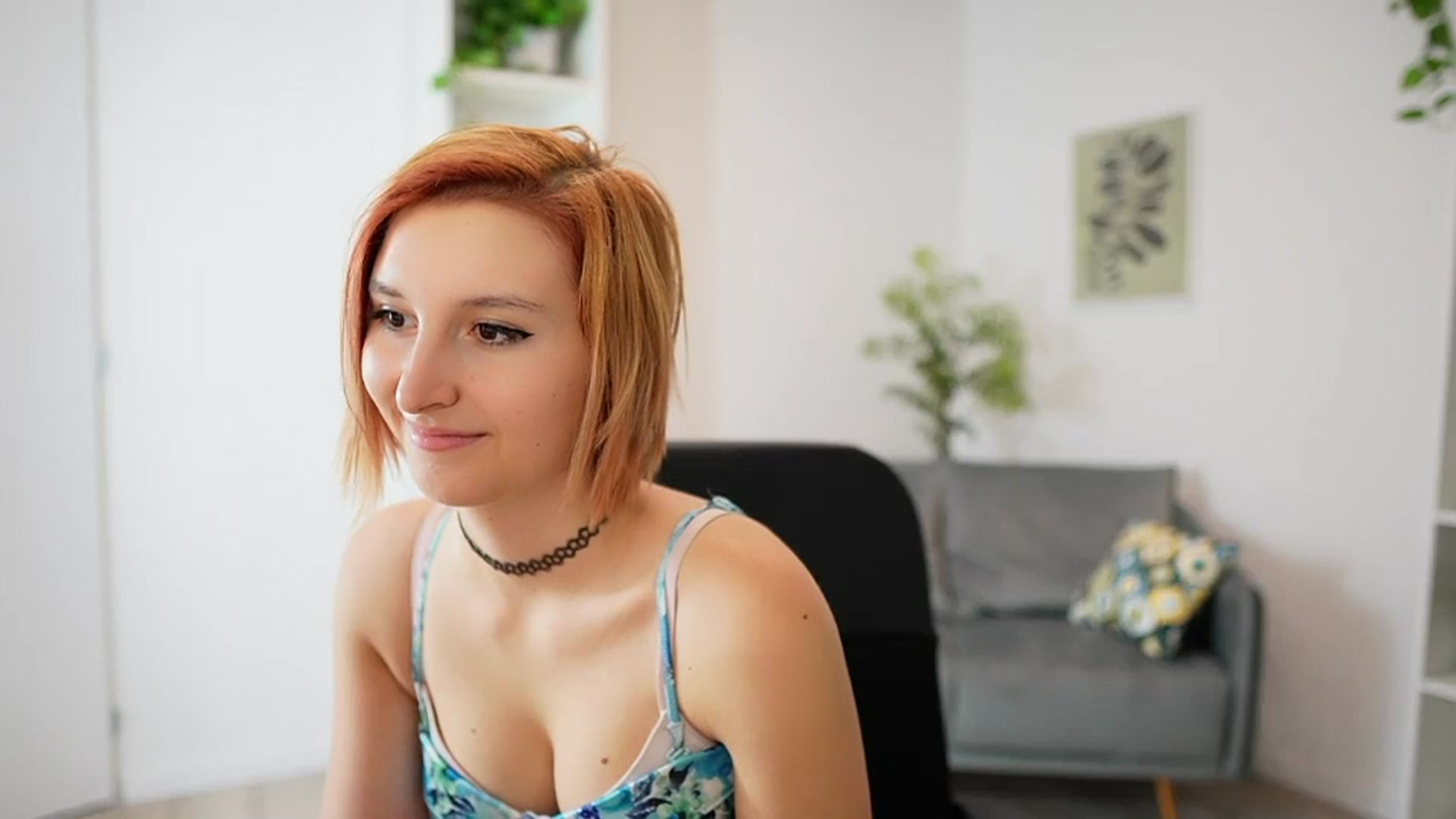 Gallery image thumbnail from Katei_England's myfreecams stream on, 10/16/2023, 12:14 image 7 of 20