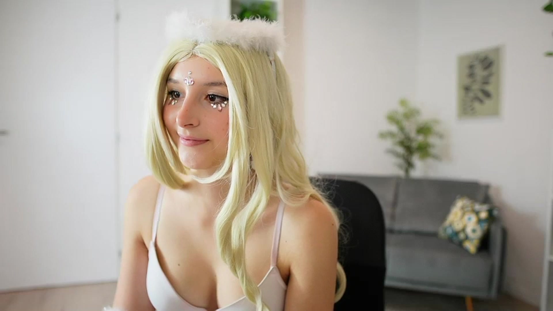 Gallery image thumbnail from Katei_England's myfreecams stream on, 10/30/2023, 12:33 image 19 of 20