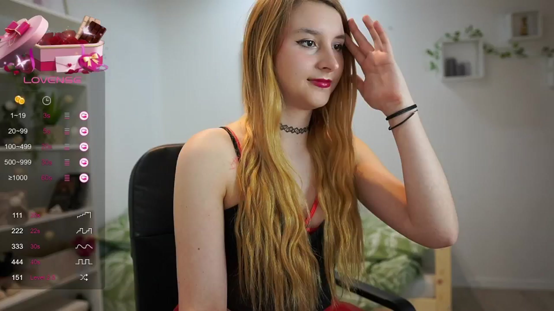 Gallery image thumbnail from Katei_England's myfreecams stream on, 05/19/2024, 14:35 image 12 of 20