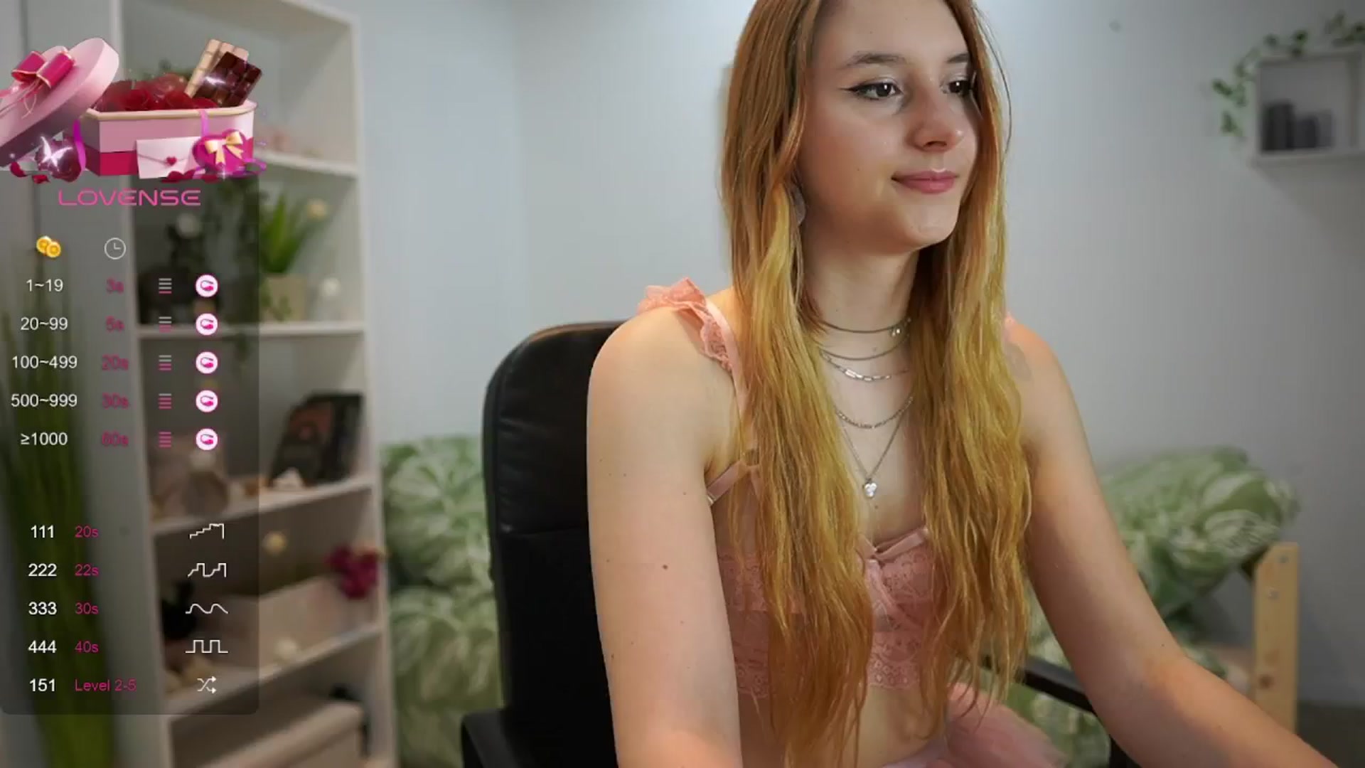 Gallery image thumbnail from Katei_England's myfreecams stream on, 05/20/2024, 10:47 image 5 of 20