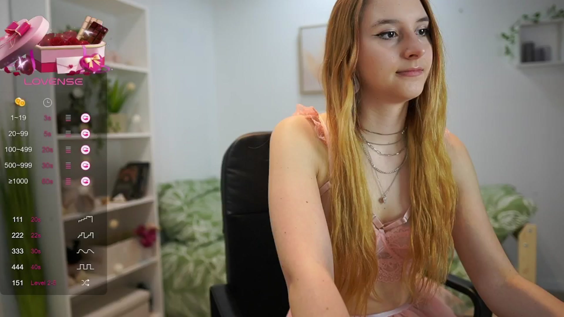 Gallery image thumbnail from Katei_England's myfreecams stream on, 05/20/2024, 10:47 image 8 of 20