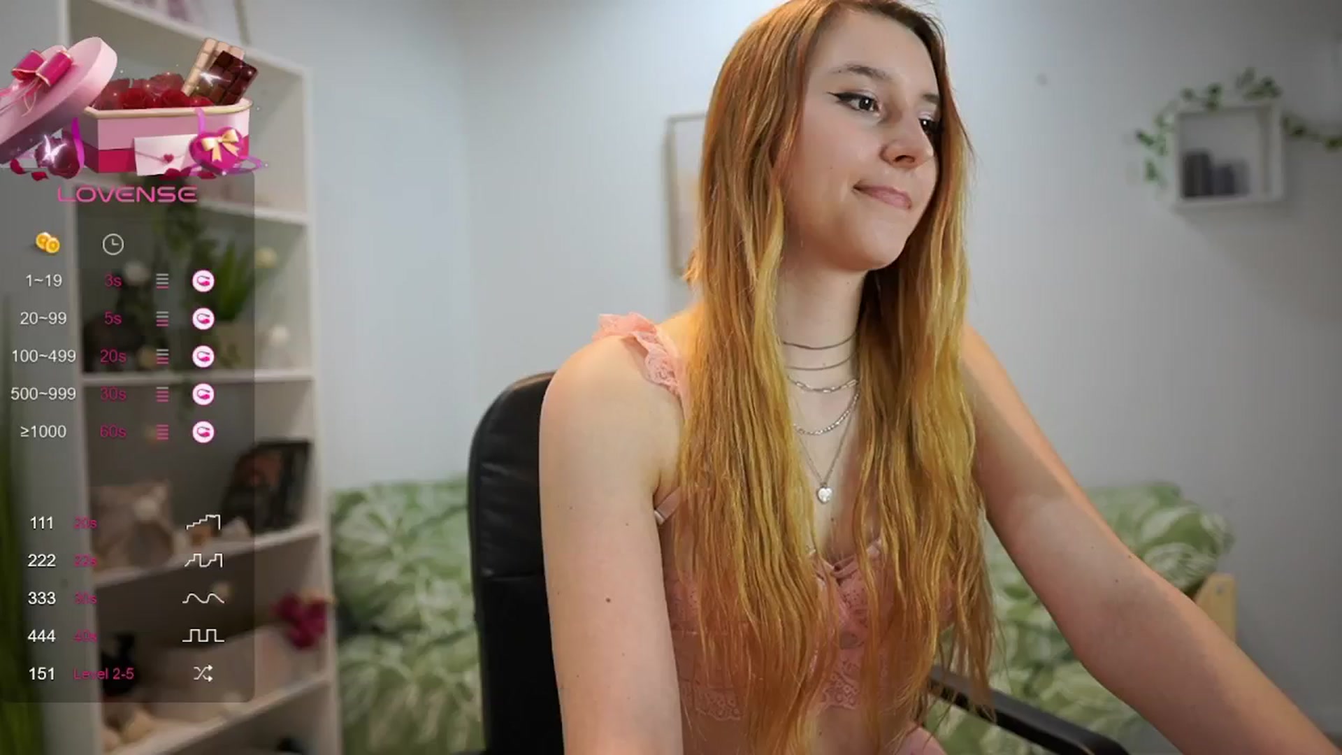Gallery image thumbnail from Katei_England's myfreecams stream on, 05/20/2024, 12:27 image 10 of 20