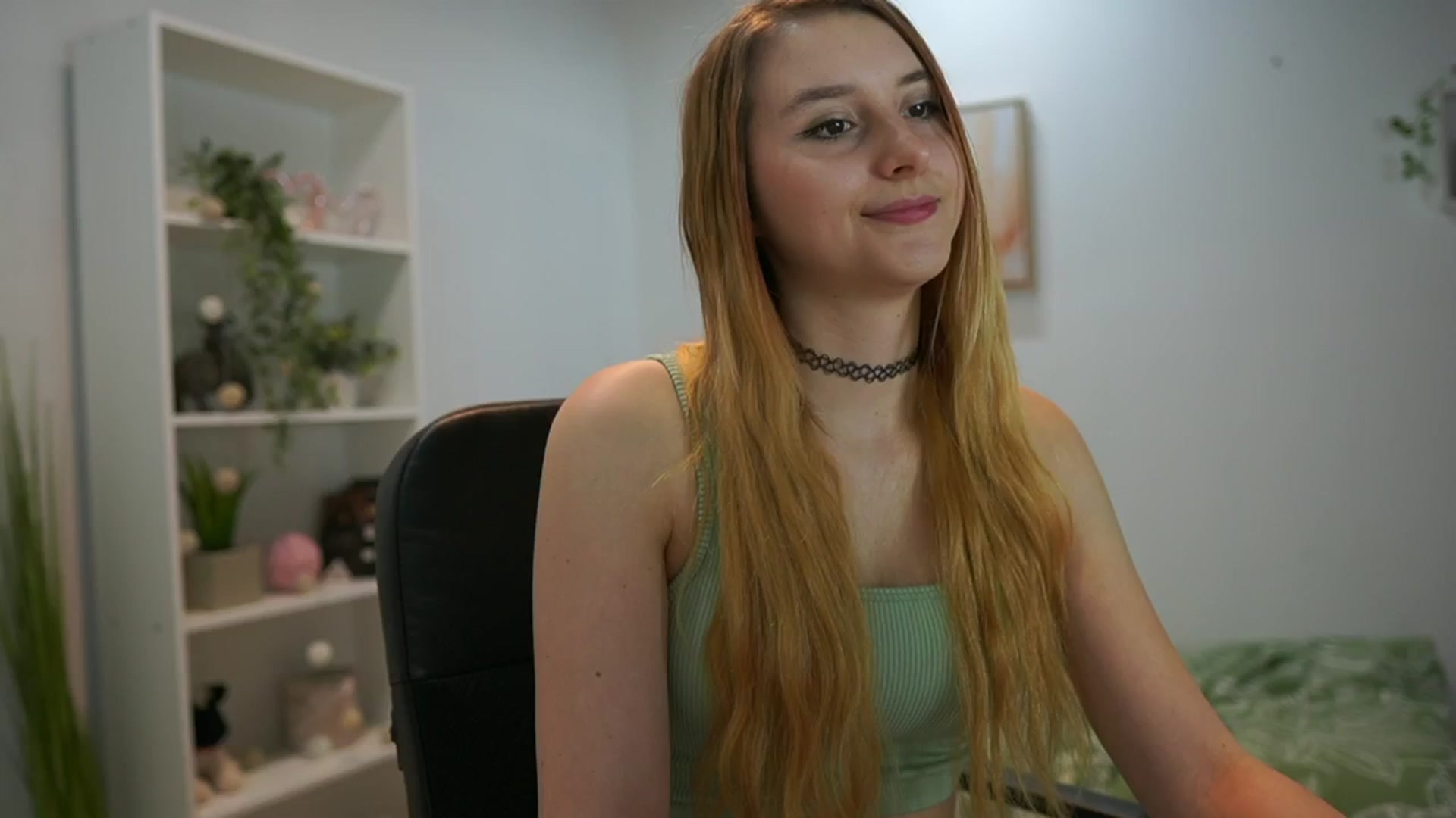 Gallery image thumbnail from Katei_England's myfreecams stream on, 06/05/2024, 11:46 image 18 of 20