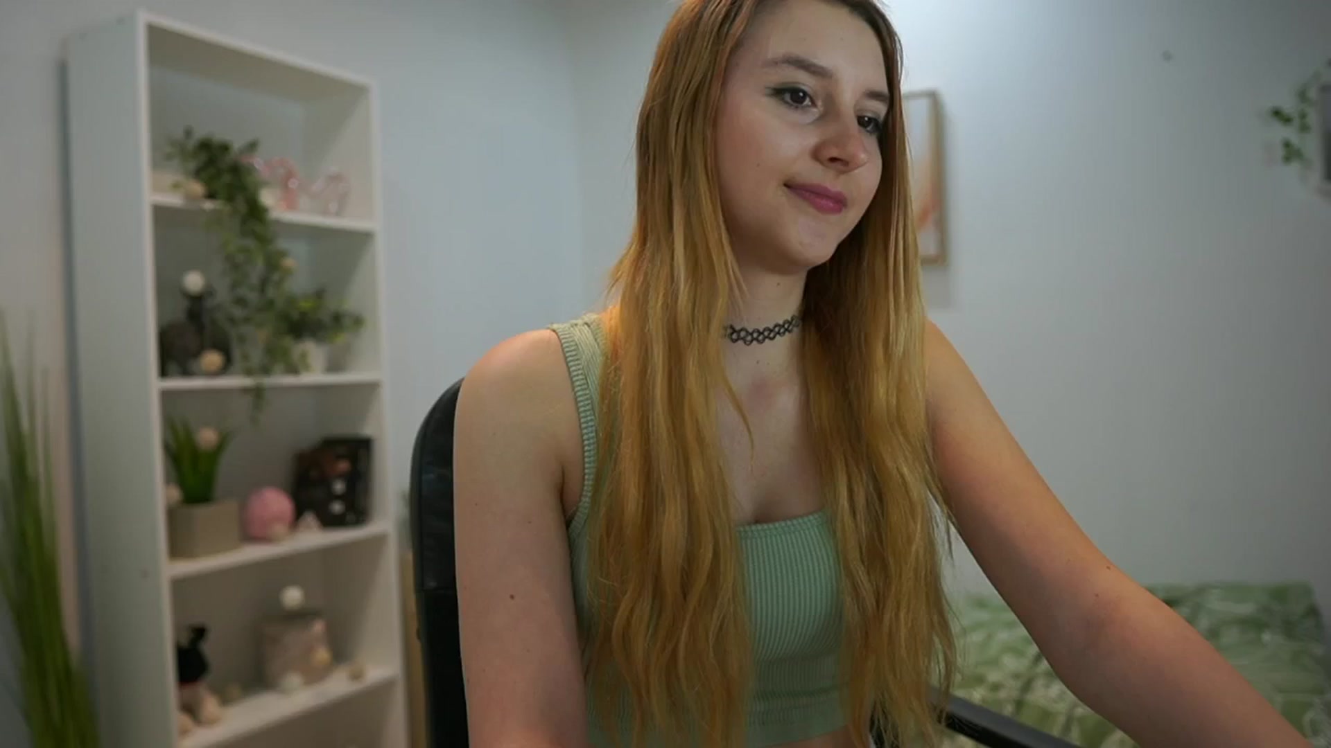 Gallery image thumbnail from Katei_England's myfreecams stream on, 06/05/2024, 11:46 image 12 of 20