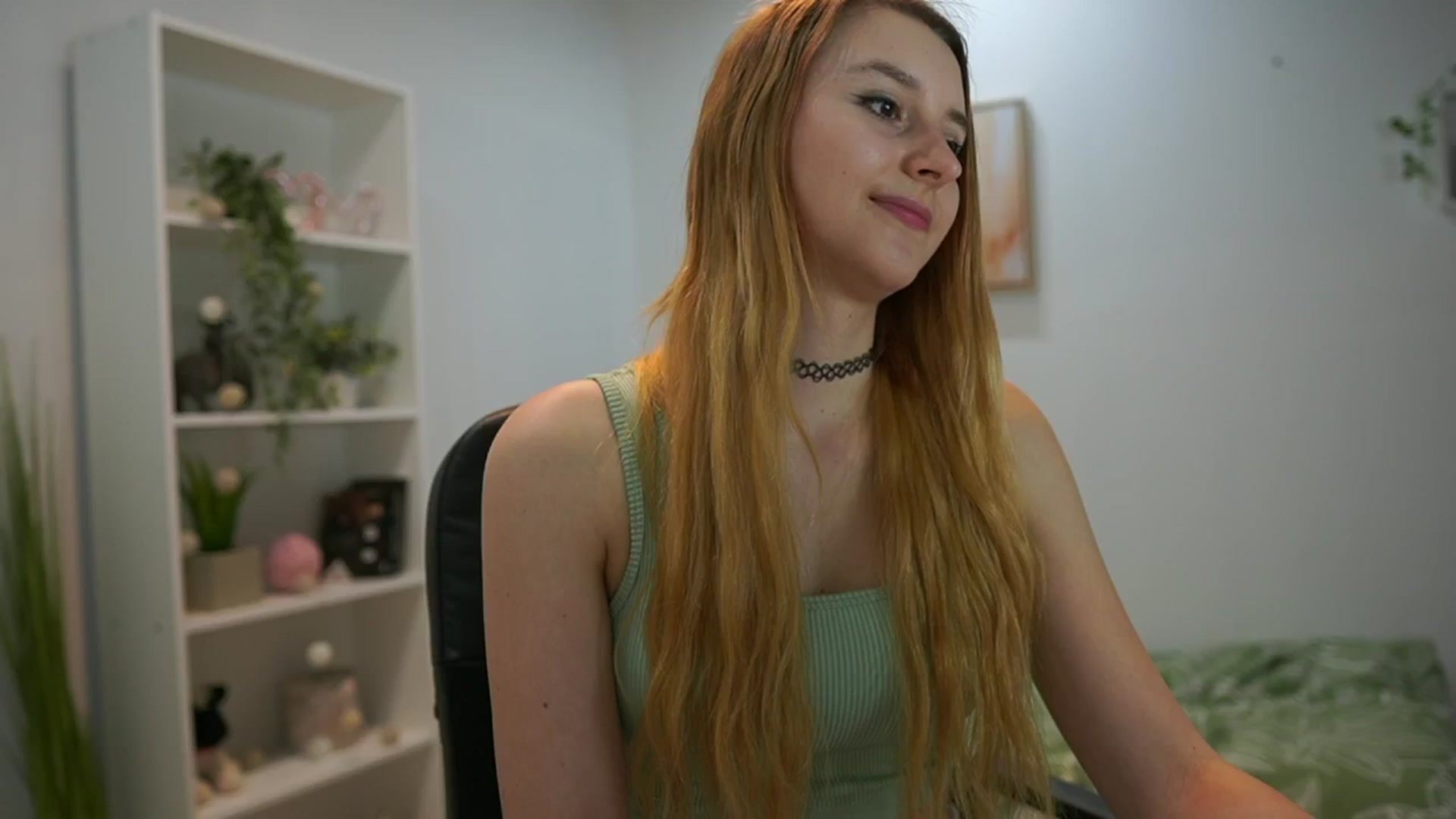 Gallery image thumbnail from Katei_England's myfreecams stream on, 06/05/2024, 11:46 image 15 of 20