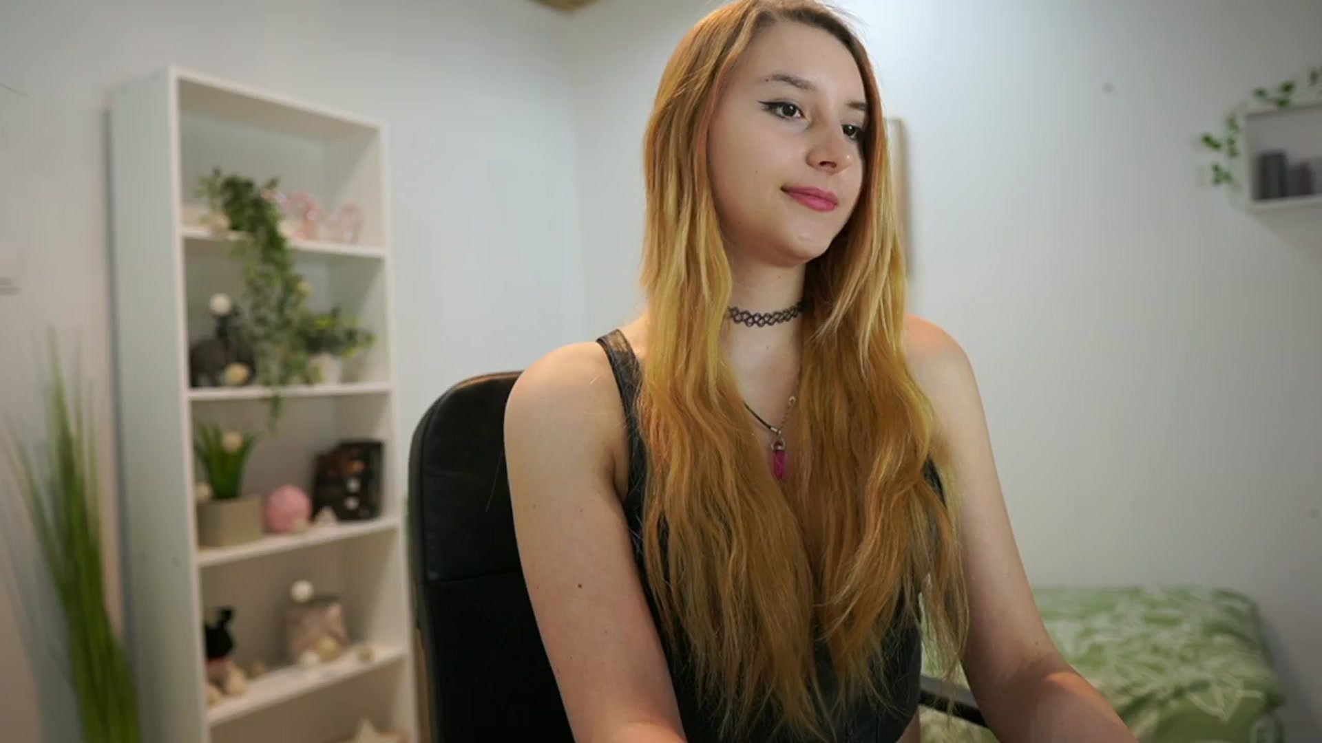 Gallery image thumbnail from Katei_England's myfreecams stream on, 06/06/2024, 13:13 image 13 of 20