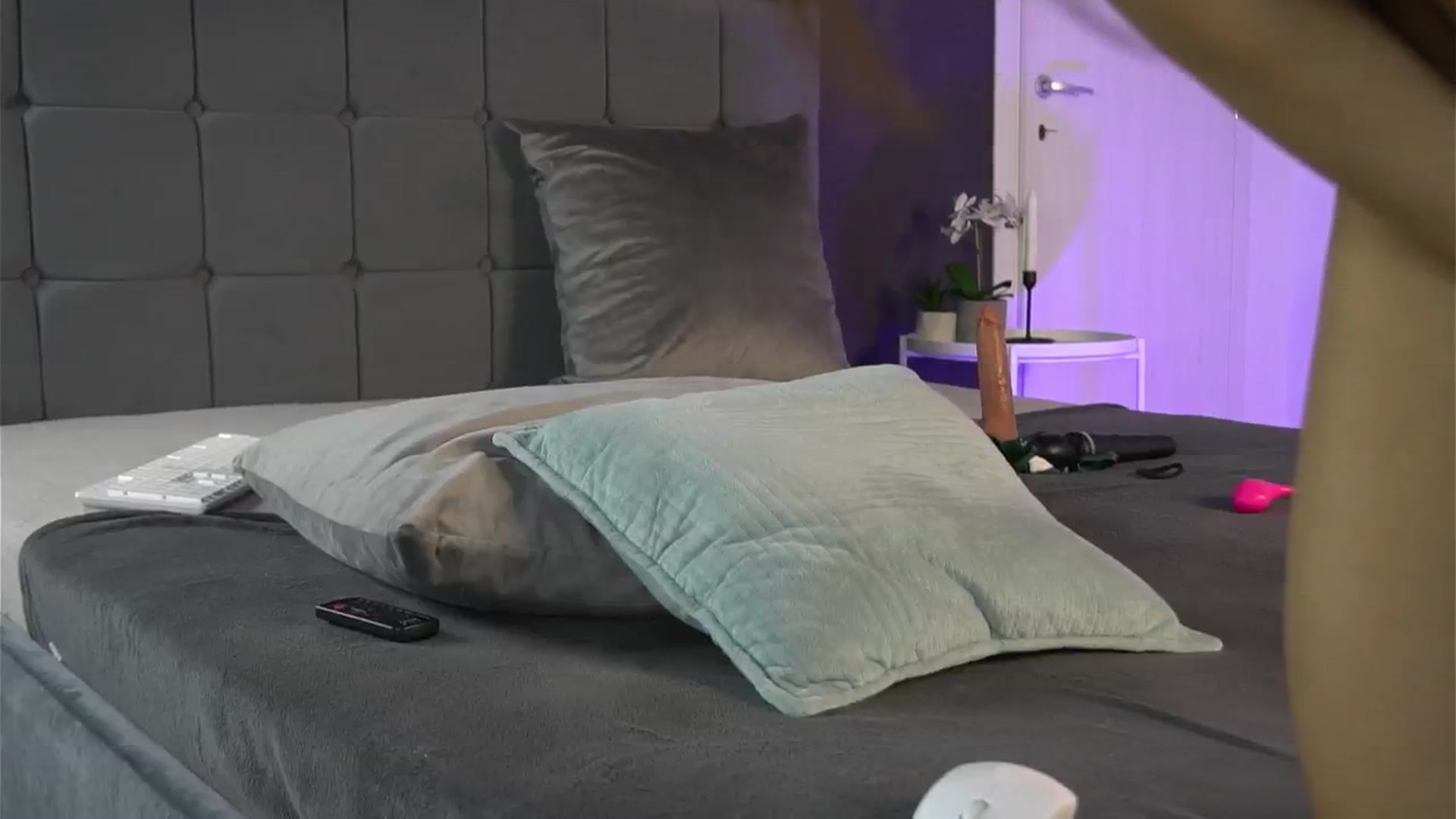 Gallery image thumbnail from KatelynSparks's myfreecams stream on, 05/28/2025, 13:20 image 12 of 20