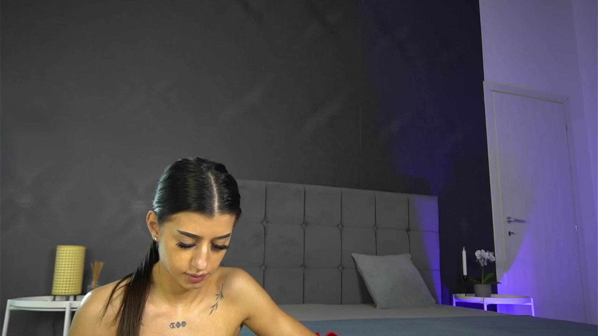 Gallery image thumbnail from KatelynSparks's myfreecams stream on, 08/04/2025, 12:53 image 16 of 20