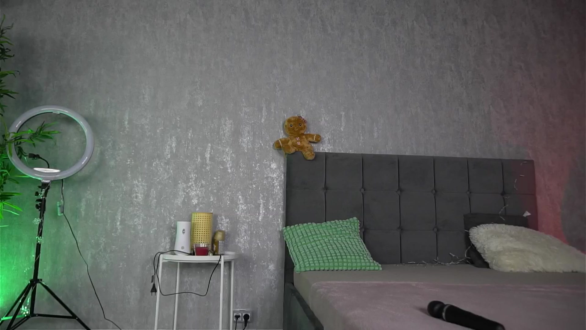 Gallery image thumbnail from KatelynSparks's myfreecams stream on, 12/15/2025, 12:22 image 13 of 20