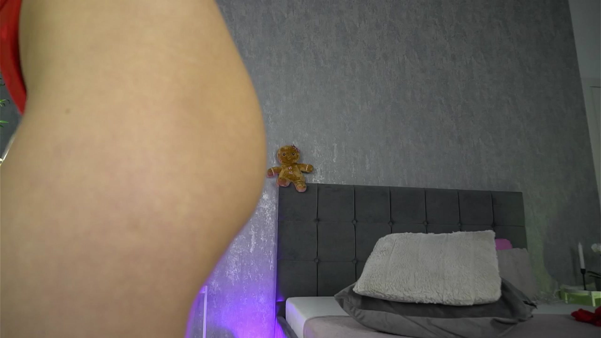 Gallery image thumbnail from KatelynSparks's myfreecams stream on, 12/27/2025, 14:44 image 1 of 20