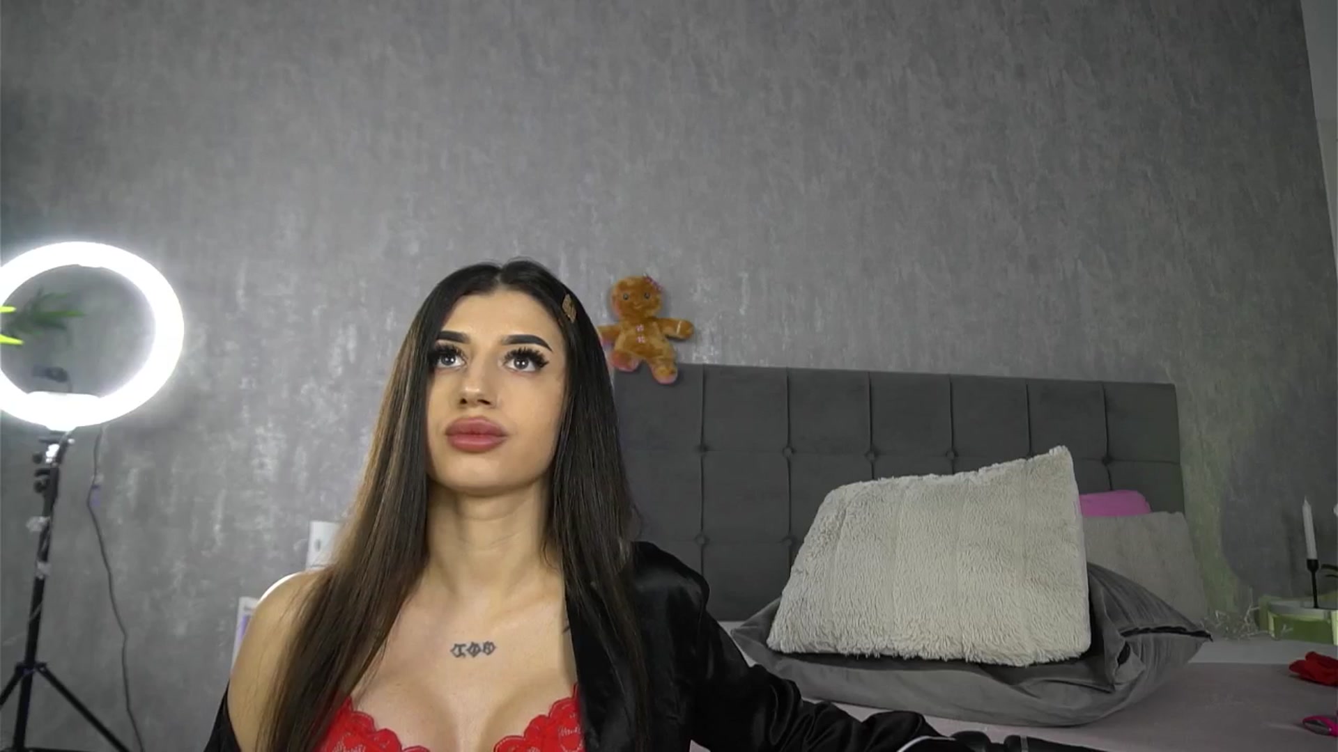 Gallery image thumbnail from KatelynSparks's myfreecams stream on, 12/27/2025, 14:44 image 10 of 20