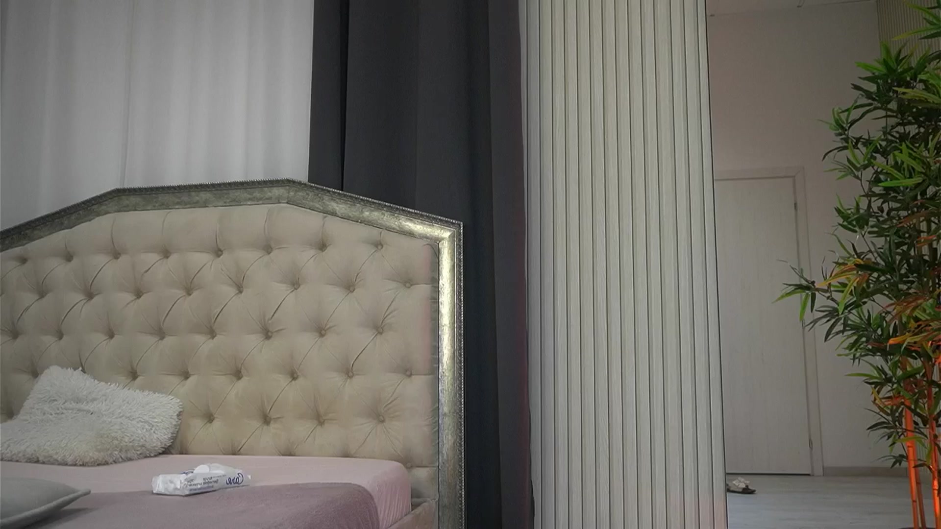 Gallery image thumbnail from KatelynSparks's myfreecams stream on, 02/19/2026, 14:35 image 13 of 20