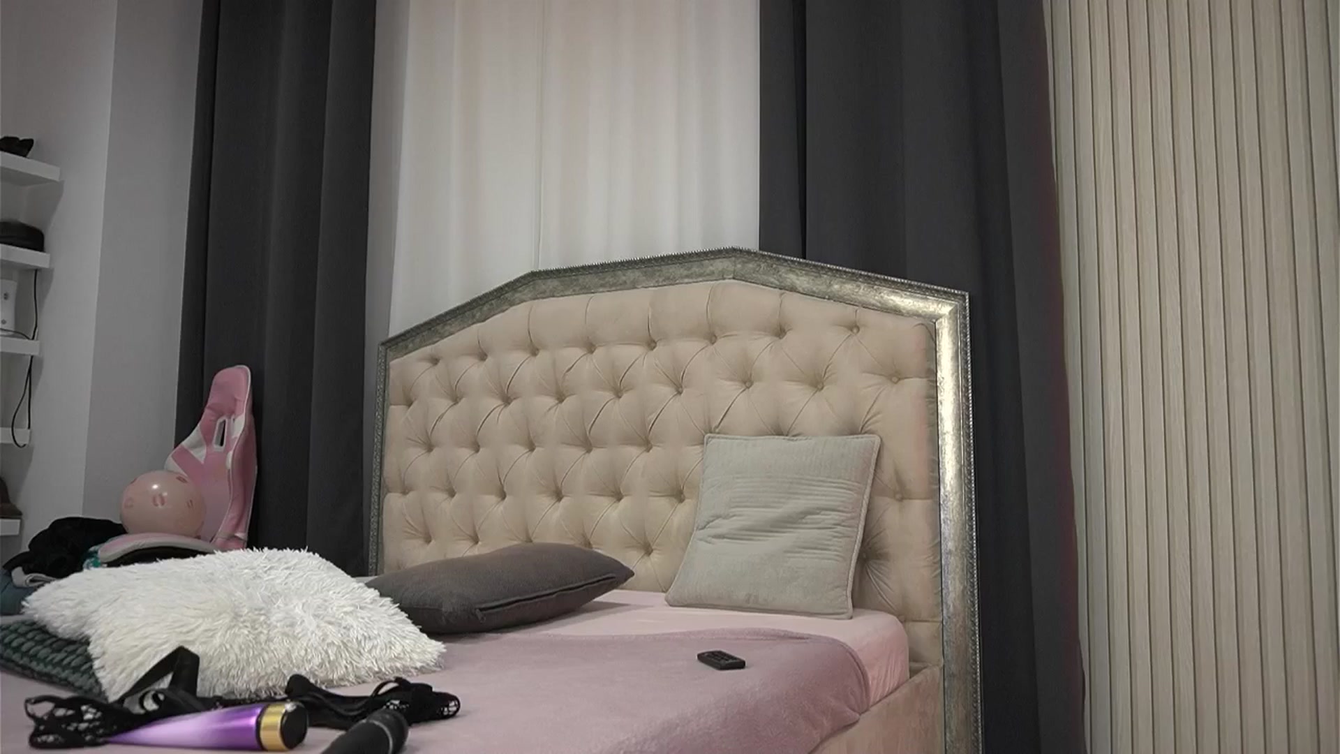 Gallery image thumbnail from KatelynSparks's myfreecams stream on, 02/21/2026, 12:08 image 15 of 20