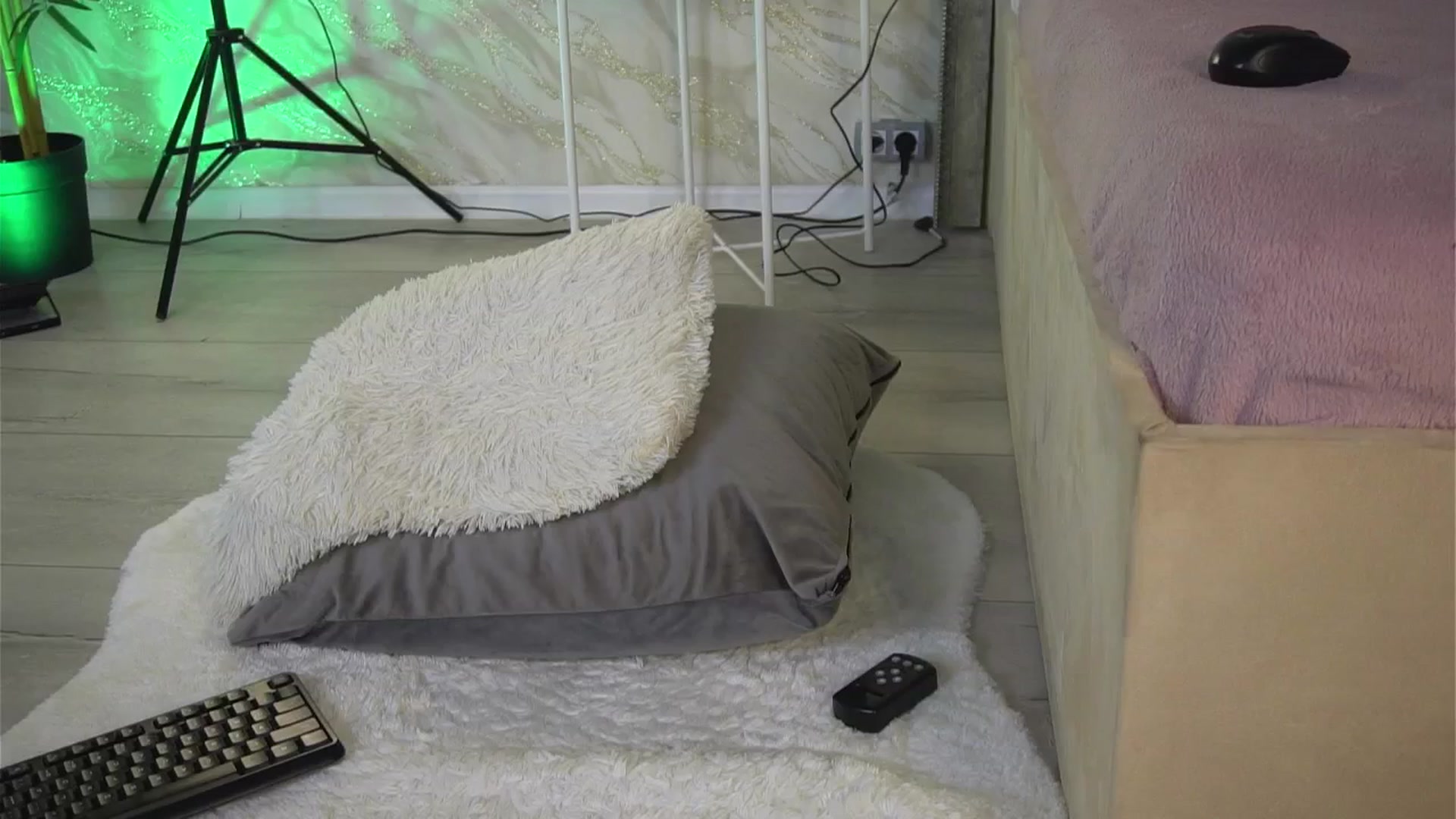 Gallery image thumbnail from KatelynSparks's myfreecams stream on, 03/08/2026, 13:47 image 12 of 20