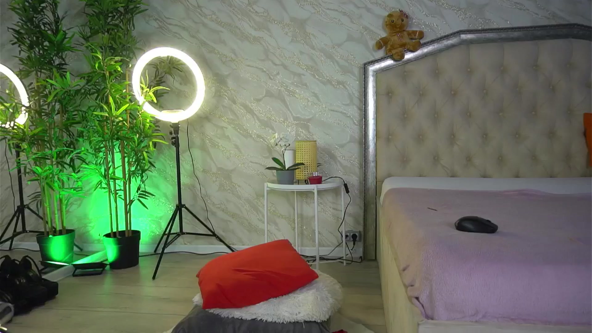 Gallery image thumbnail from KatelynSparks's myfreecams stream on, 03/10/2026, 13:24 image 15 of 20