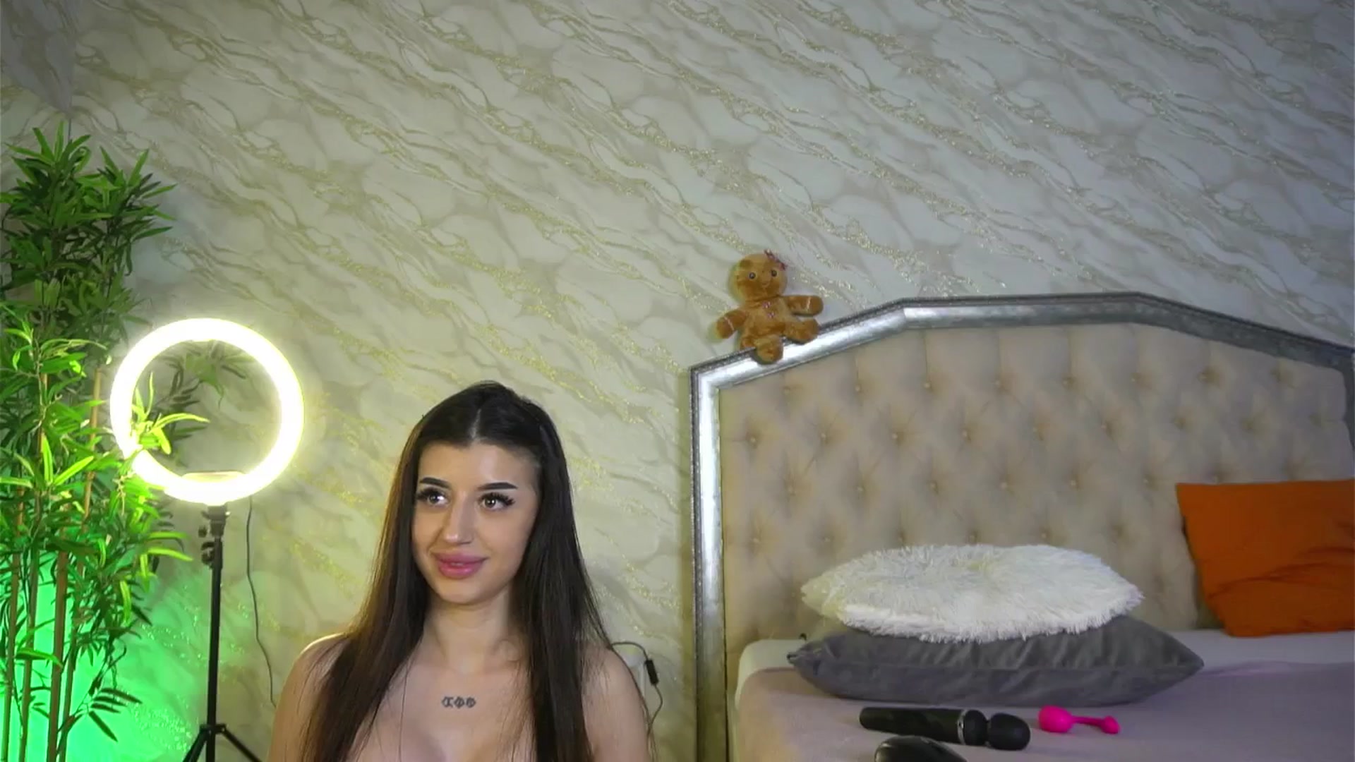 Gallery image thumbnail from KatelynSparks's myfreecams stream on, 03/12/2026, 10:39 image 20 of 20