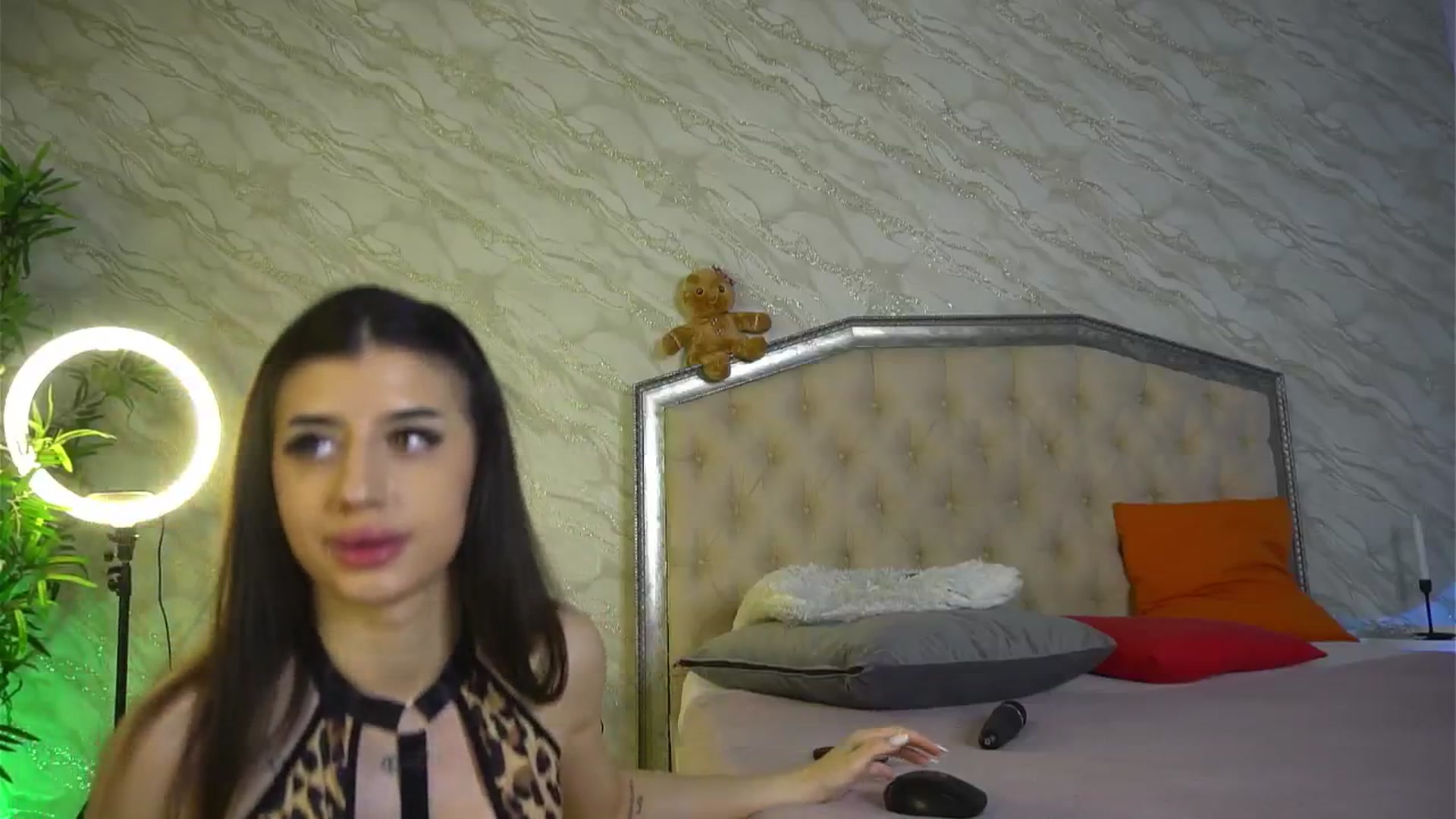 Gallery image thumbnail from KatelynSparks's myfreecams stream on, 03/12/2026, 10:39 image 4 of 20