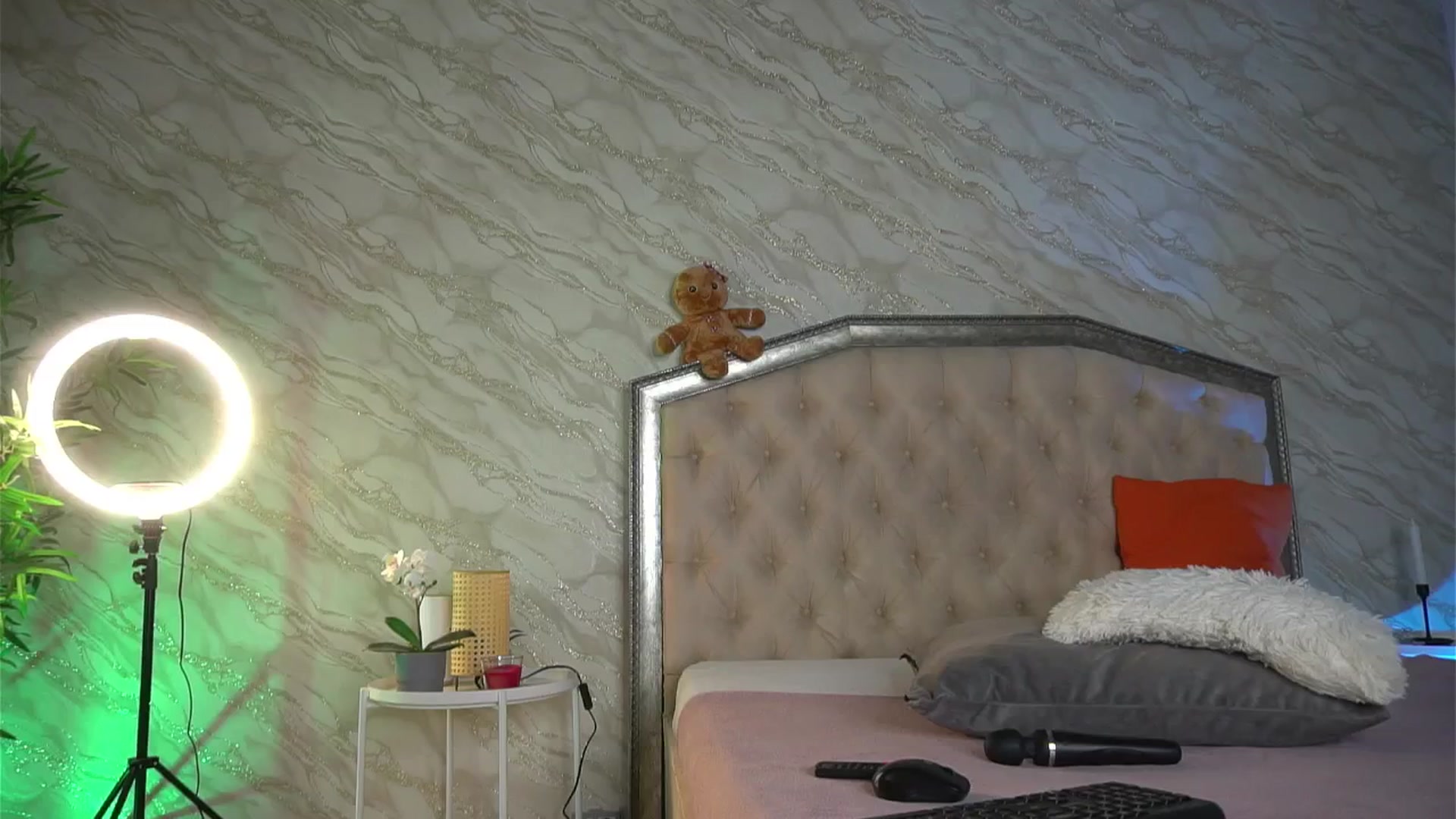 Gallery image thumbnail from KatelynSparks's myfreecams stream on, 03/13/2026, 13:40 image 3 of 20