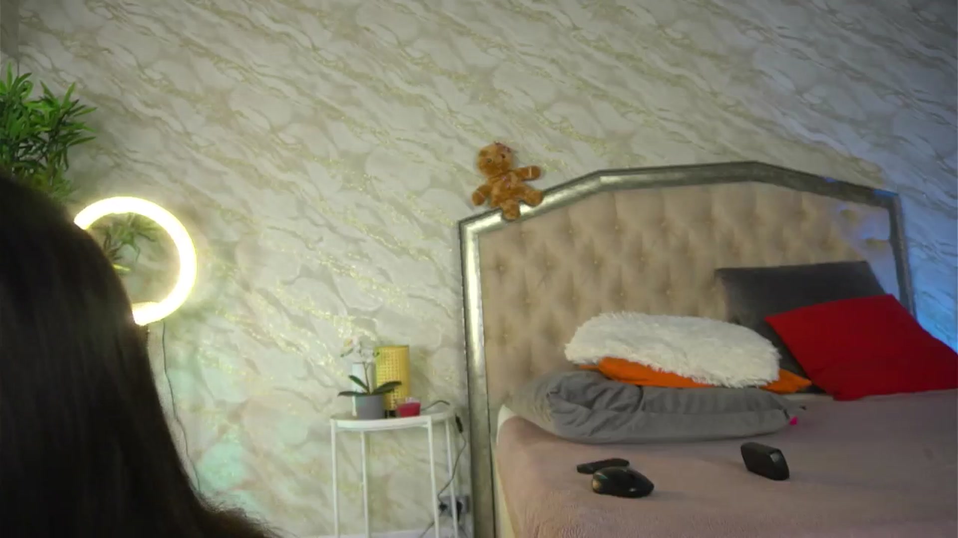 Gallery image thumbnail from KatelynSparks's myfreecams stream on, 04/05/2026, 11:35 image 3 of 20