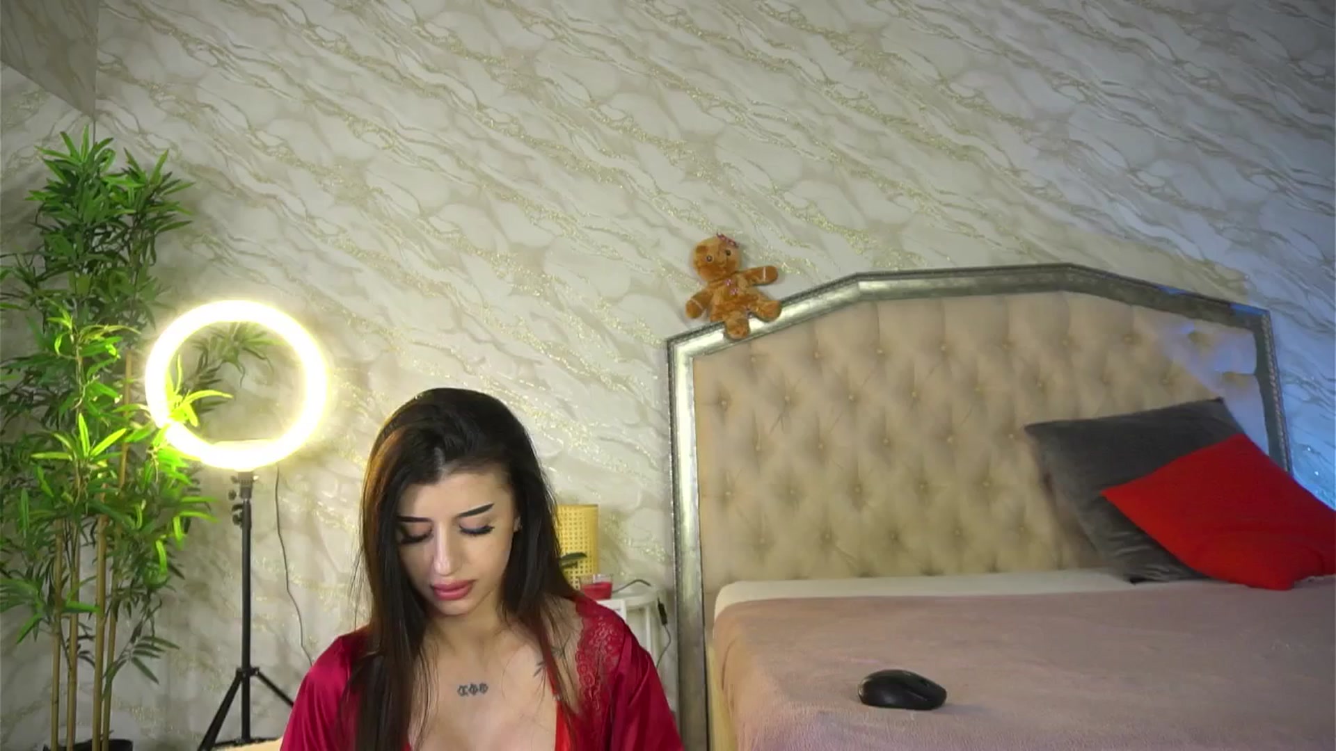 Gallery image thumbnail from KatelynSparks's myfreecams stream on, 04/14/2026, 13:16 image 1 of 20