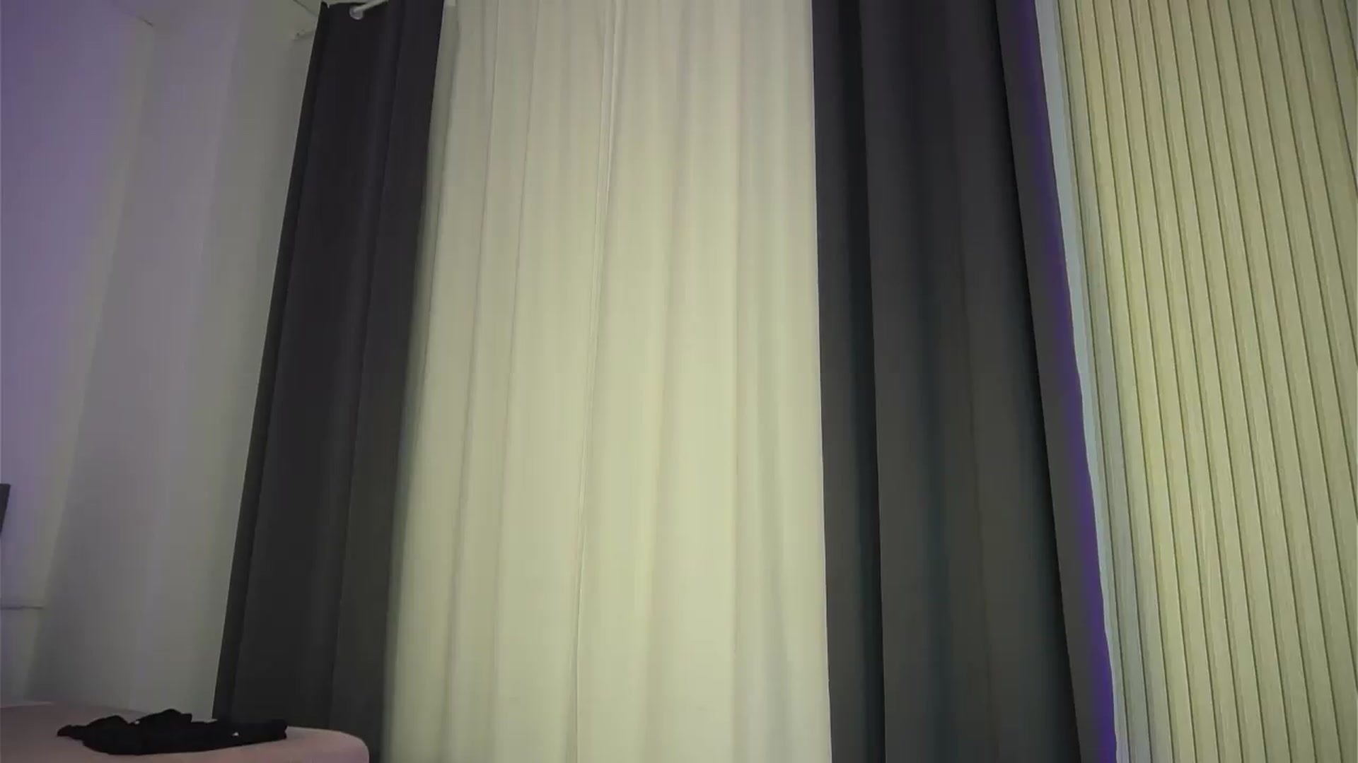 Gallery image thumbnail from KatelynSparks's myfreecams stream on, 07/03/2026, 09:38 image 6 of 20