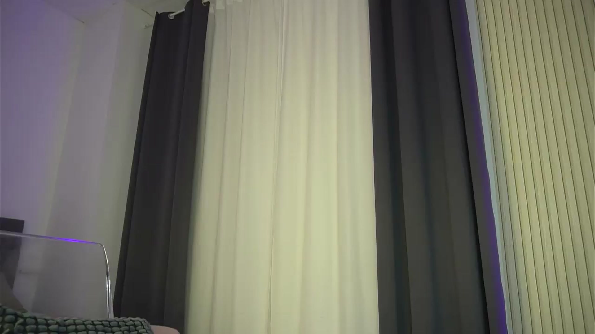 Gallery image thumbnail from KatelynSparks's myfreecams stream on, 07/04/2026, 11:41 image 16 of 20