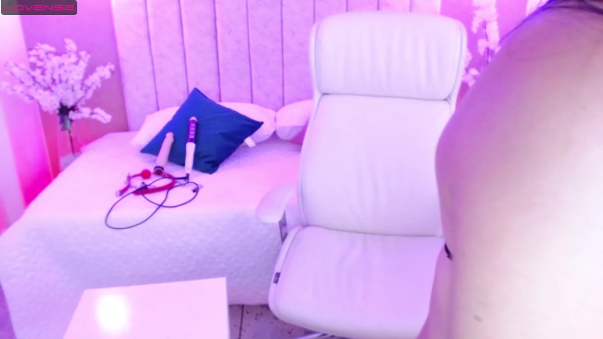 Gallery image thumbnail from Kathe_Lu's myfreecams stream on, 08/06/2023, 21:34 image 2 of 20