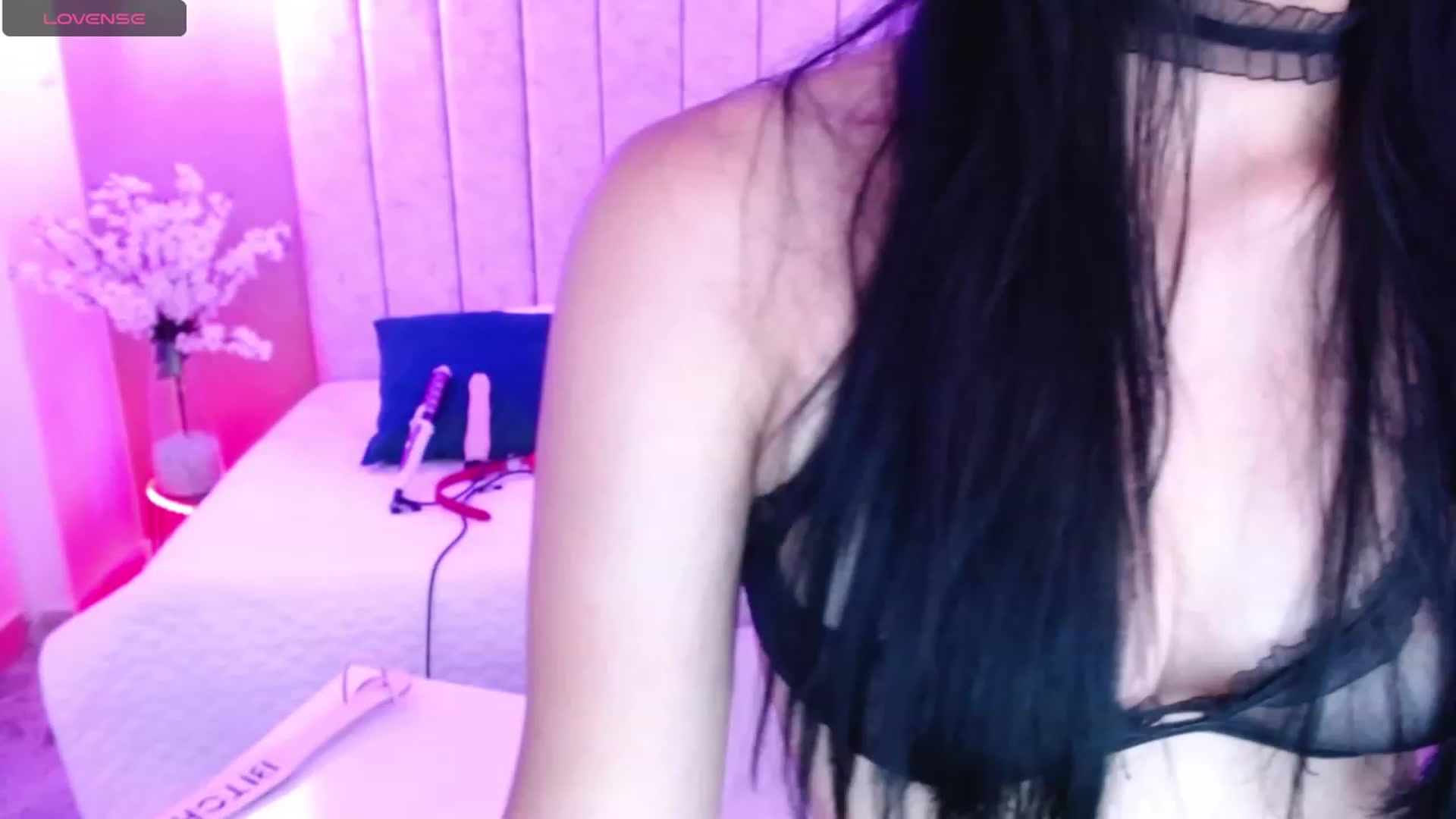 Gallery image thumbnail from Kathe_Lu's myfreecams stream on, 08/18/2023, 24:41 image 2 of 20