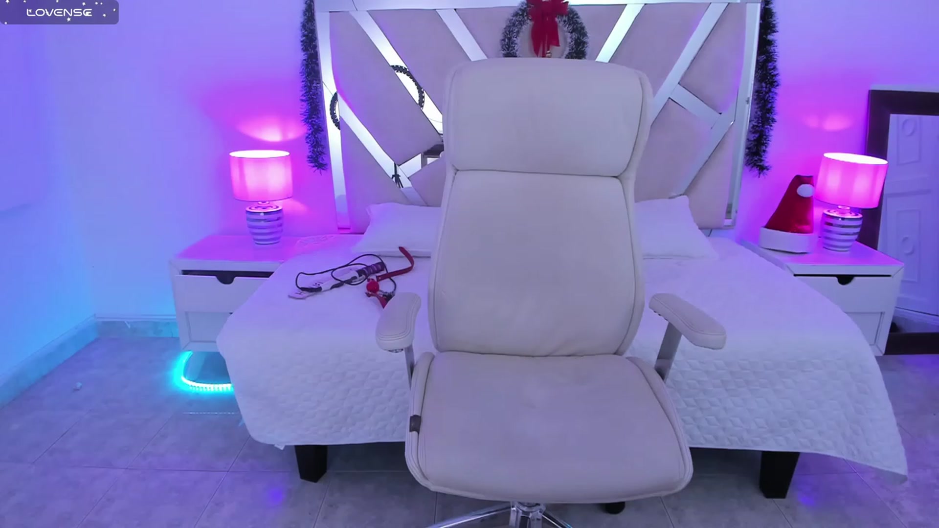 Gallery image thumbnail from Kathe_Lu's myfreecams stream on, 12/09/2023, 20:48 image 19 of 20
