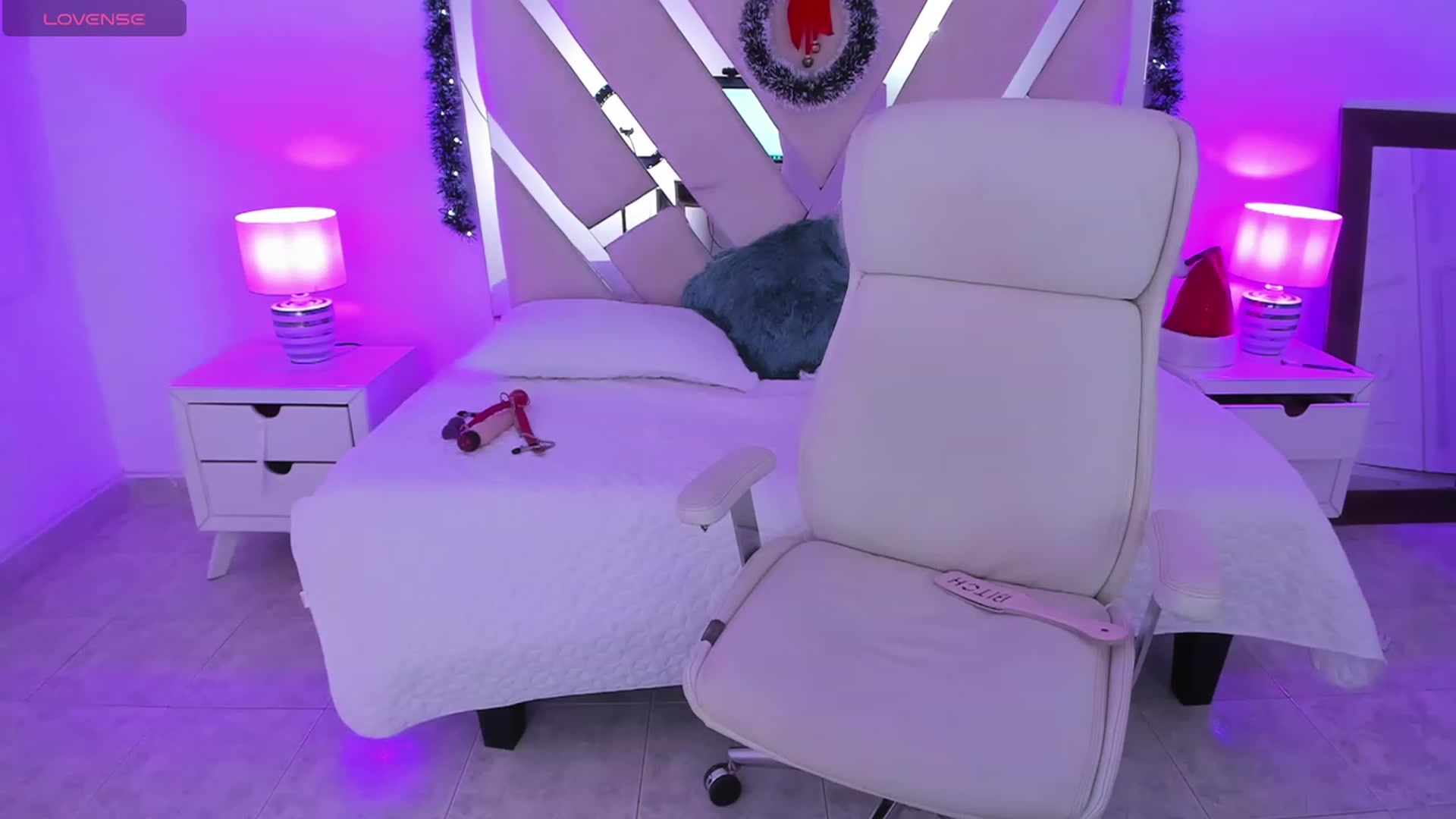 Gallery image thumbnail from Kathe_Lu's myfreecams stream on, 12/30/2023, 21:51 image 15 of 20