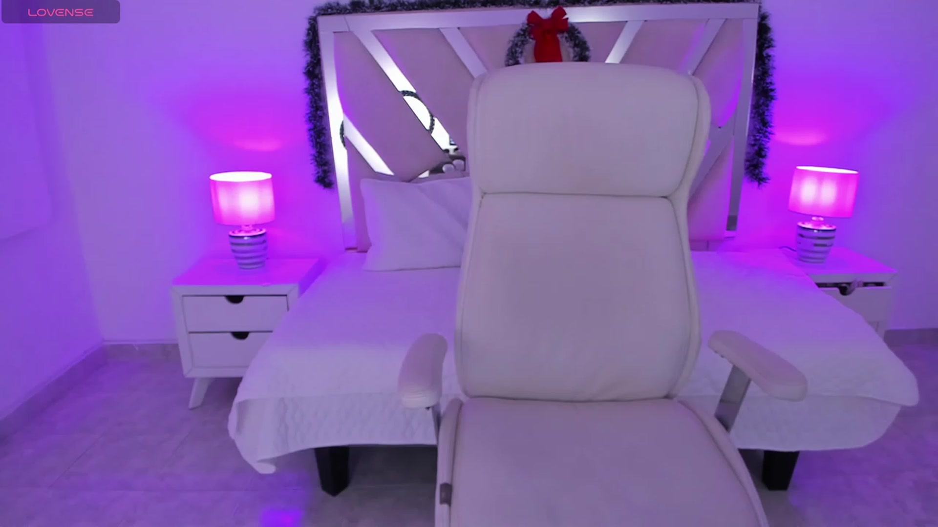 Gallery image thumbnail from Kathe_Lu's myfreecams stream on, 01/13/2024, 21:02 image 4 of 20