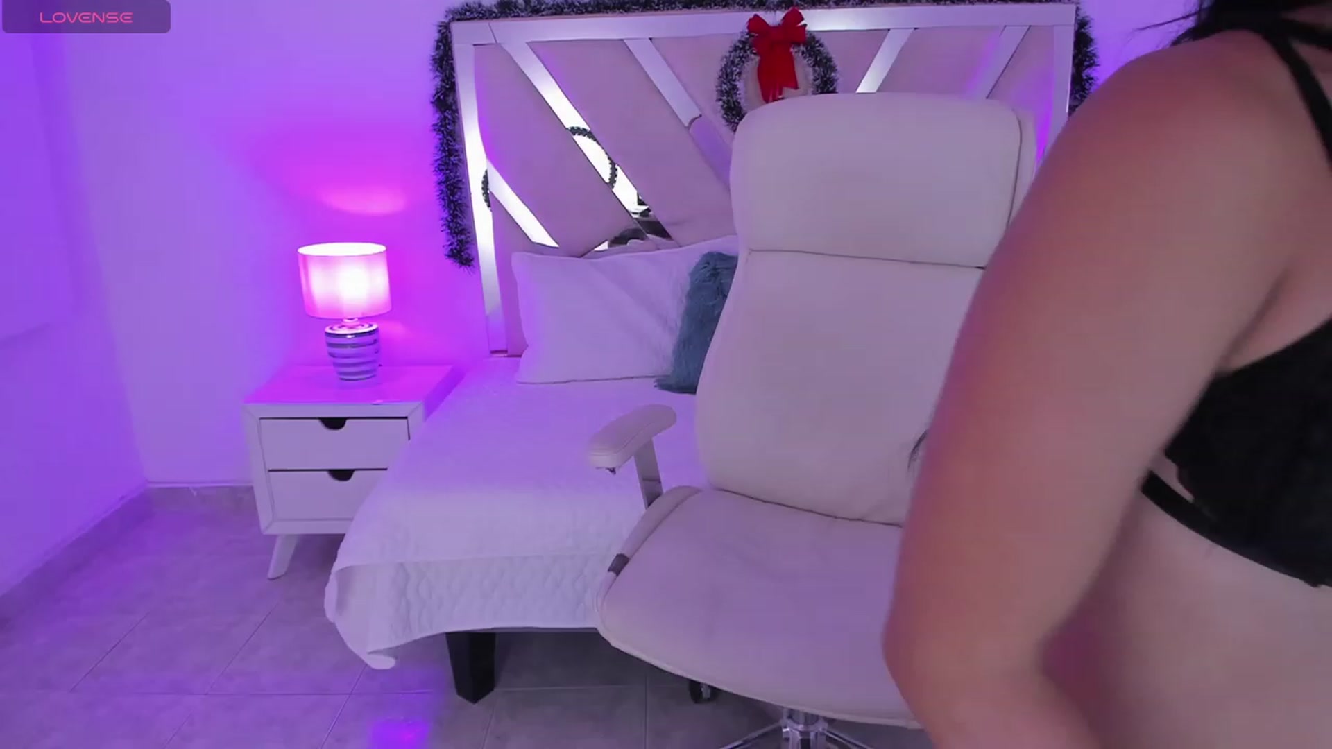 Gallery image thumbnail from Kathe_Lu's myfreecams stream on, 01/13/2024, 21:02 image 8 of 20