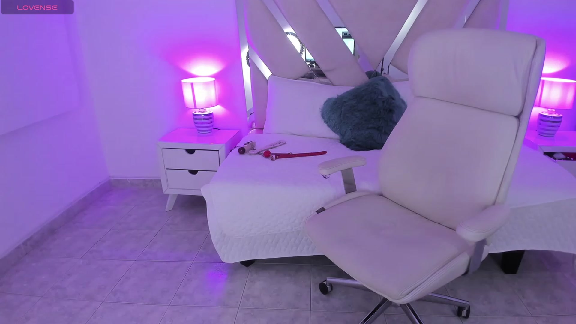 Gallery image thumbnail from Kathe_Lu's myfreecams stream on, 02/08/2024, 01:41 image 12 of 20