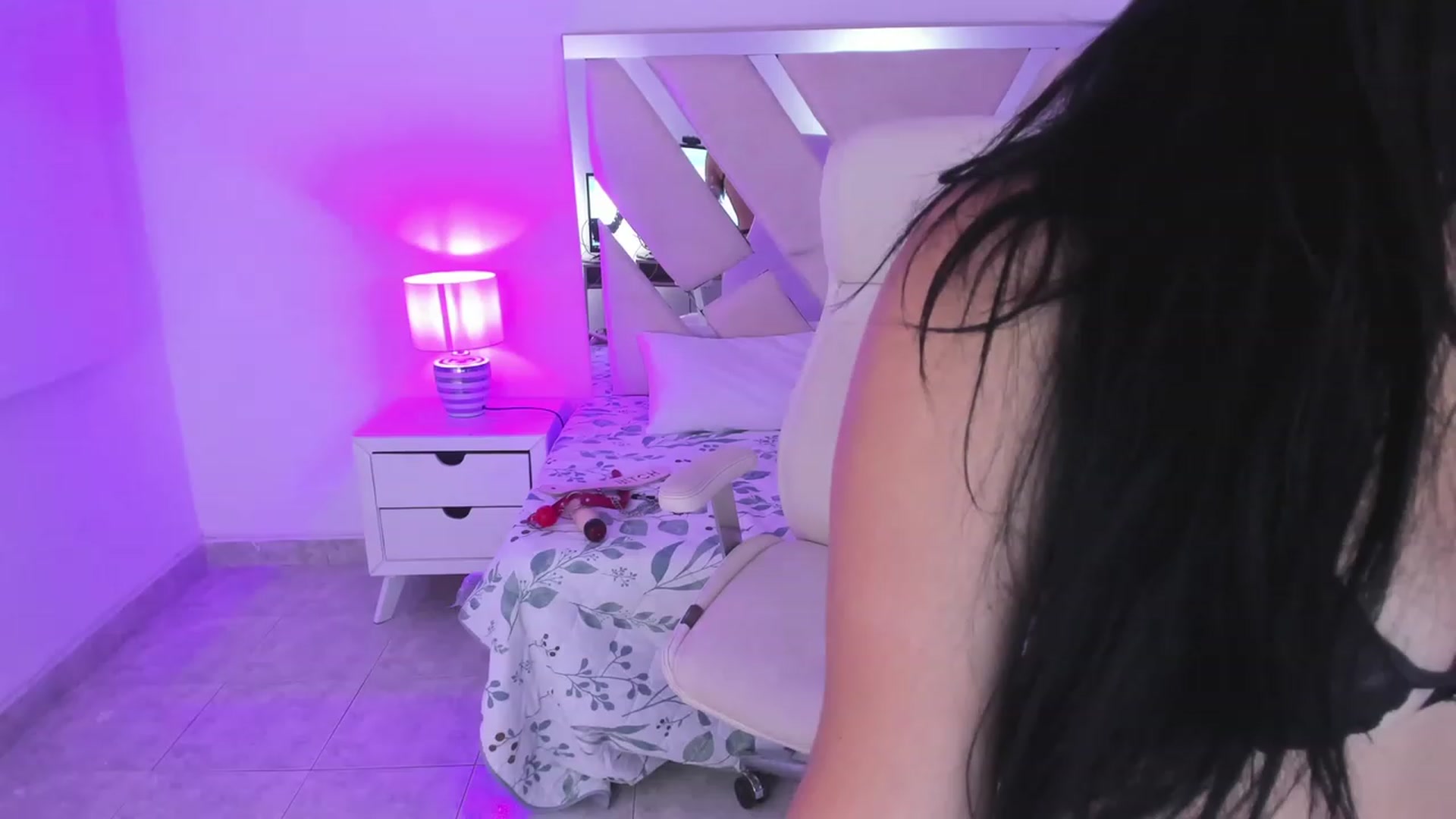 Gallery image thumbnail from Kathe_Lu's myfreecams stream on, 02/23/2024, 01:24 image 20 of 20