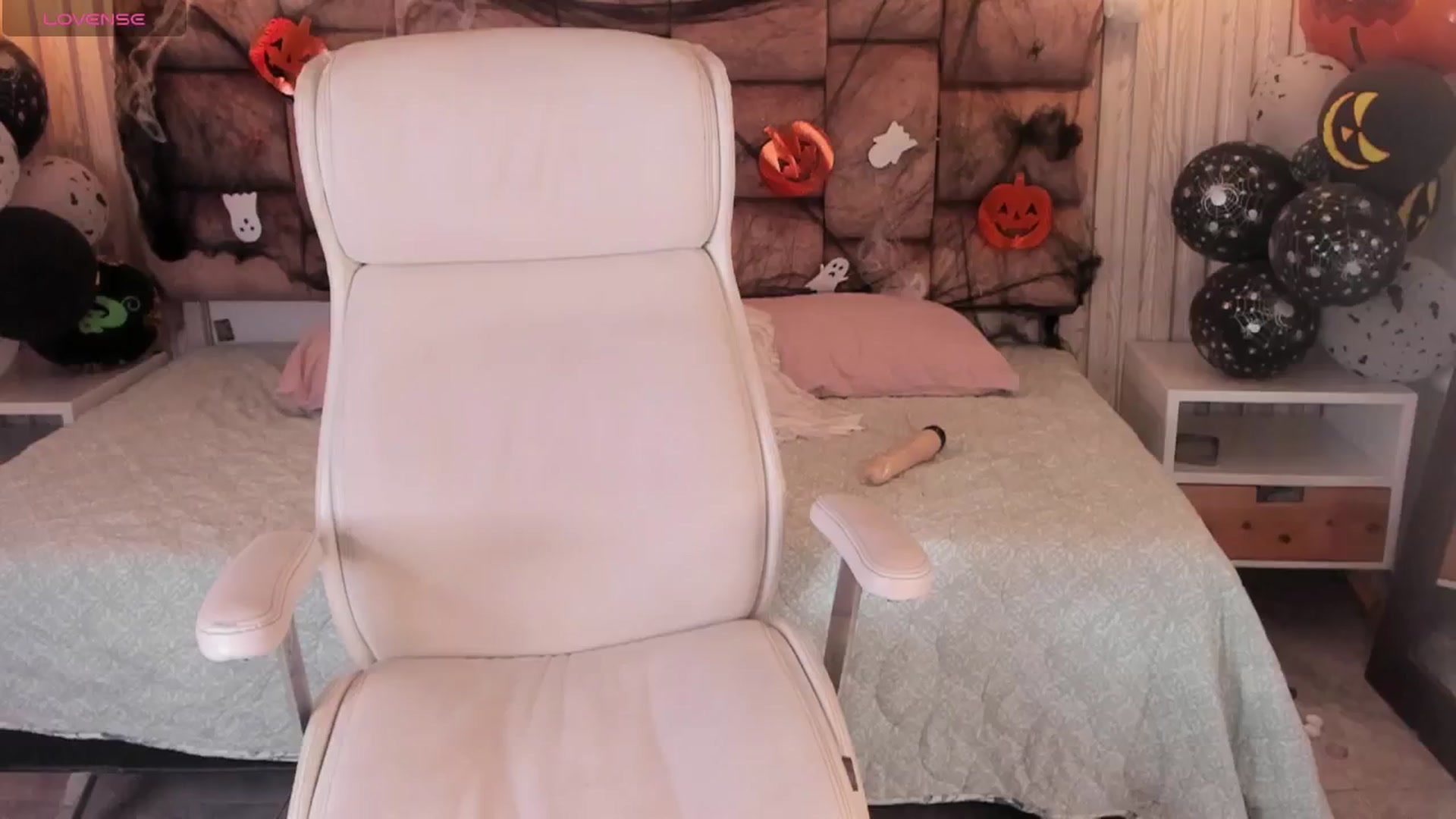 Gallery image thumbnail from Kathe_Lu's myfreecams stream on, 11/01/2024, 01:05 image 13 of 20