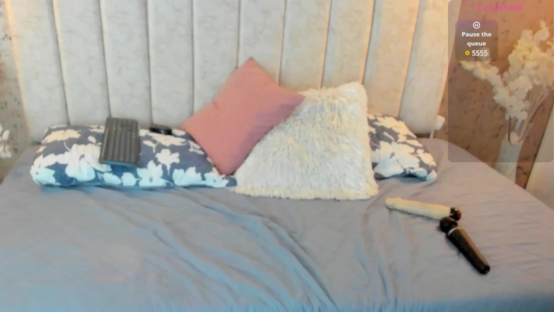 Gallery image thumbnail from Kathe_Lu's myfreecams stream on, 04/29/2025, 23:43 image 17 of 20