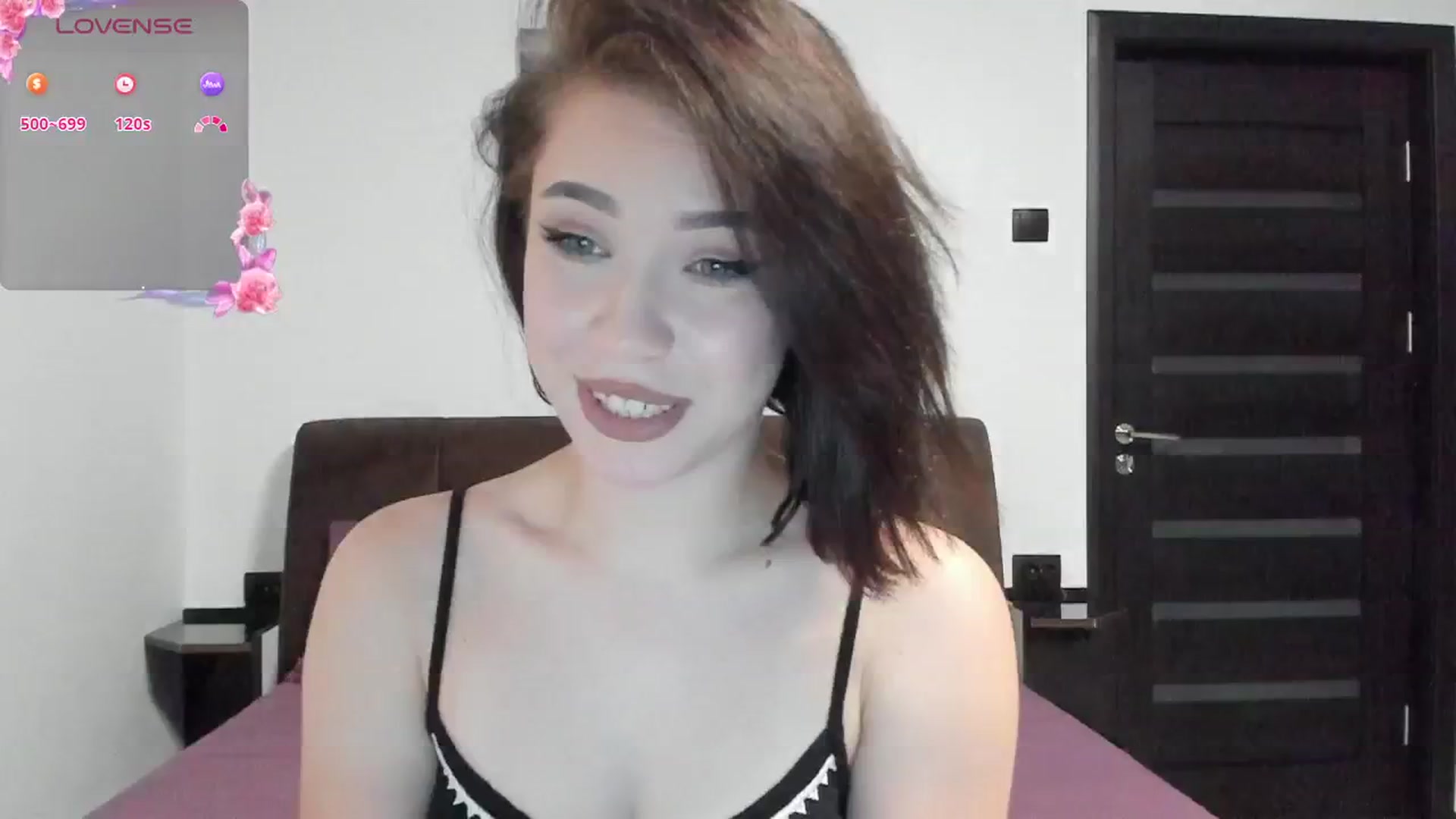 Gallery image thumbnail from Katherin's myfreecams stream on, 06/16/2024, 17:54 image 9 of 20