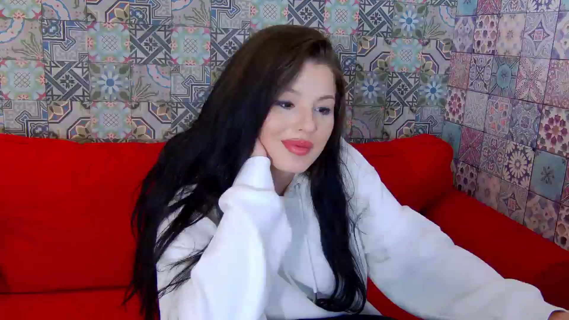 Gallery image thumbnail from Katherine's myfreecams stream on, 05/10/2026, 24:19 image 19 of 20