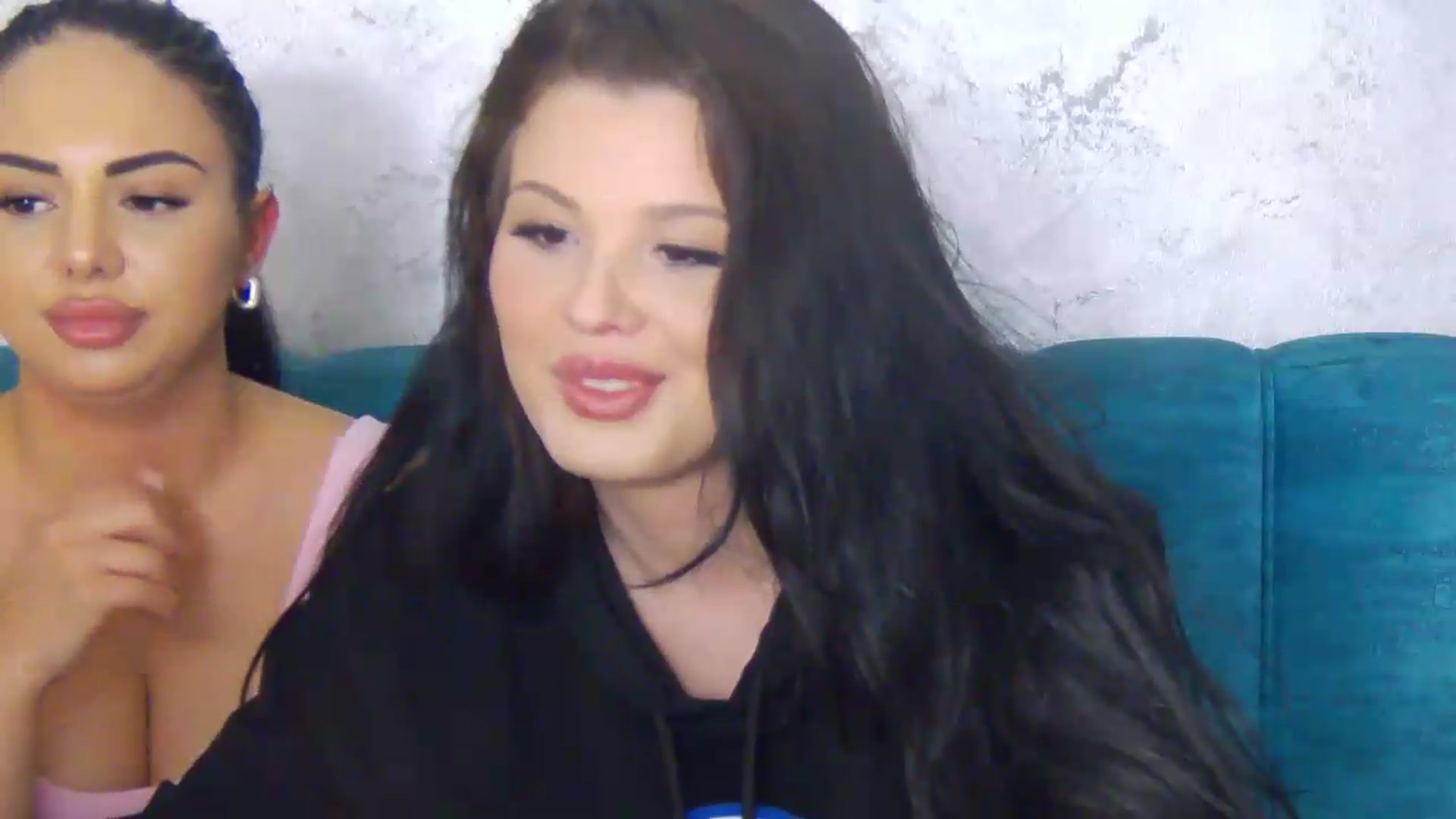 Gallery image thumbnail from Katherine's myfreecams stream on, 05/22/2026, 20:14 image 4 of 20