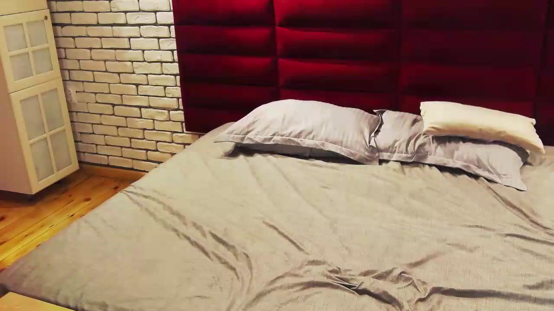Gallery image thumbnail from Katherine's myfreecams stream on, 08/27/2026, 23:06 image 2 of 20