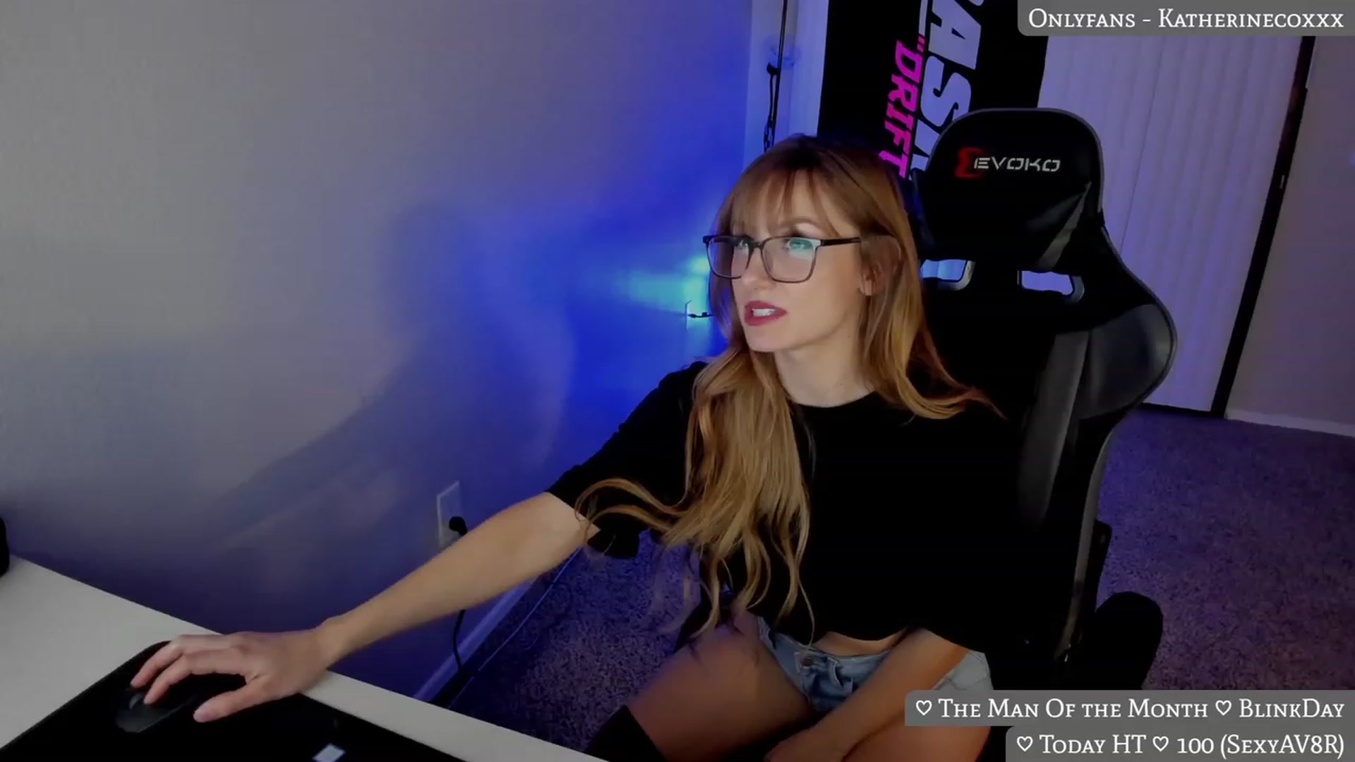 Gallery image thumbnail from KatherineCox's myfreecams stream on, 01/20/2023, 02:09 image 8 of 20