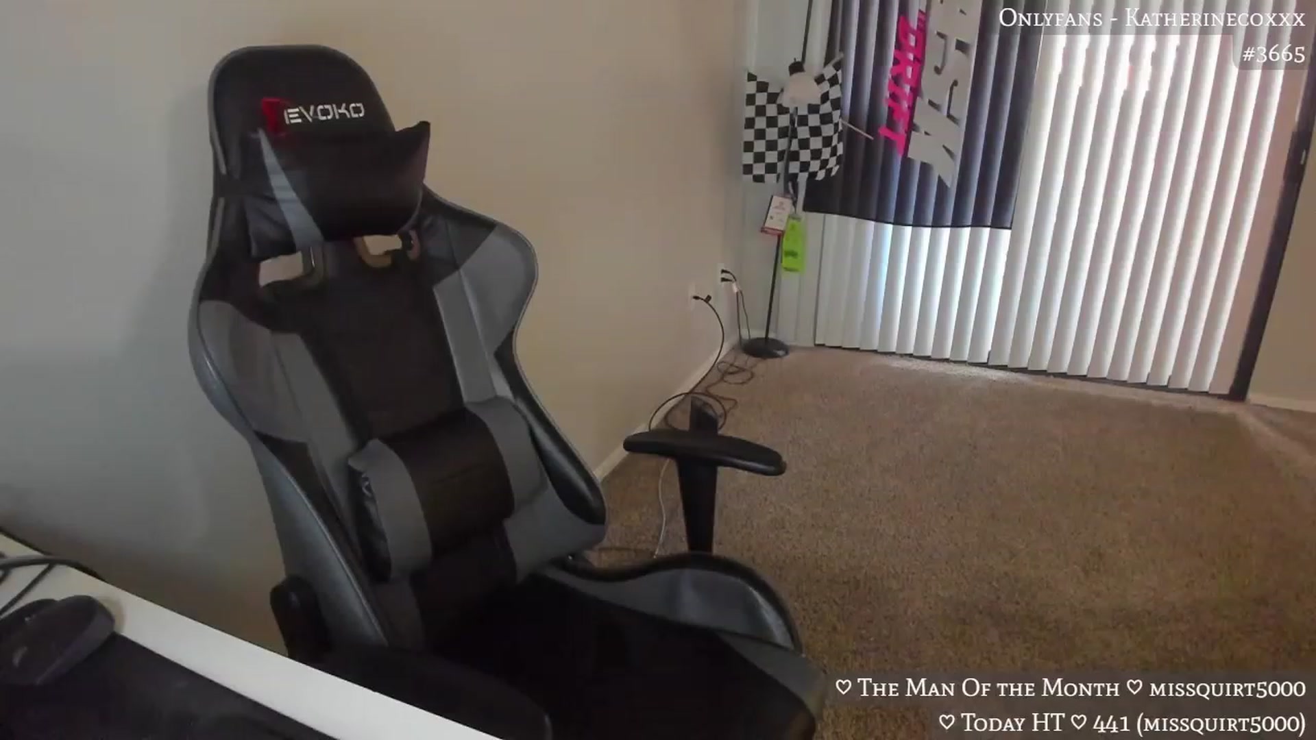 Gallery image thumbnail from KatherineCox's myfreecams stream on, 04/05/2023, 23:16 image 14 of 20