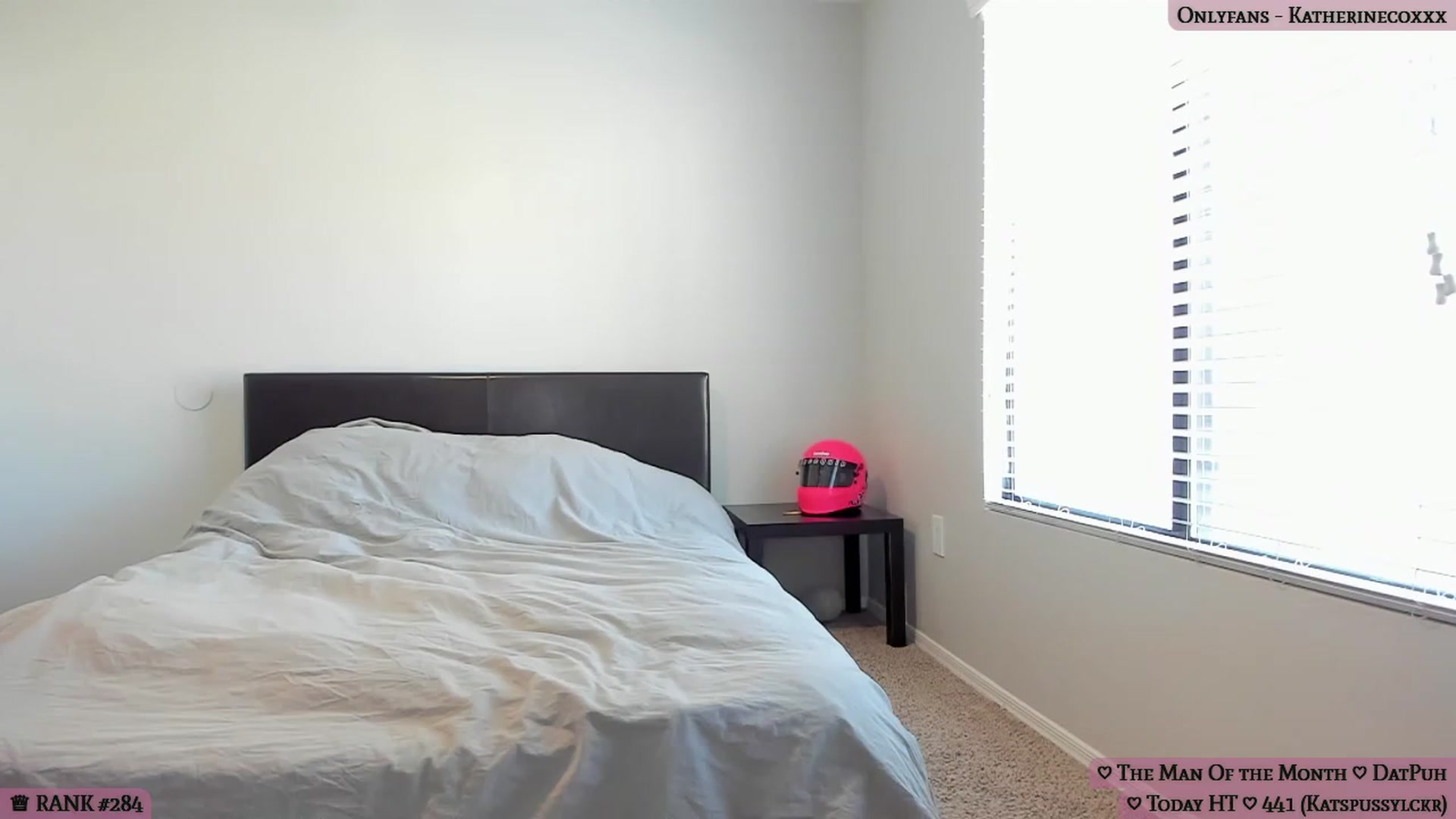 Gallery image thumbnail from KatherineCox's myfreecams stream on, 05/11/2023, 22:10 image 18 of 20
