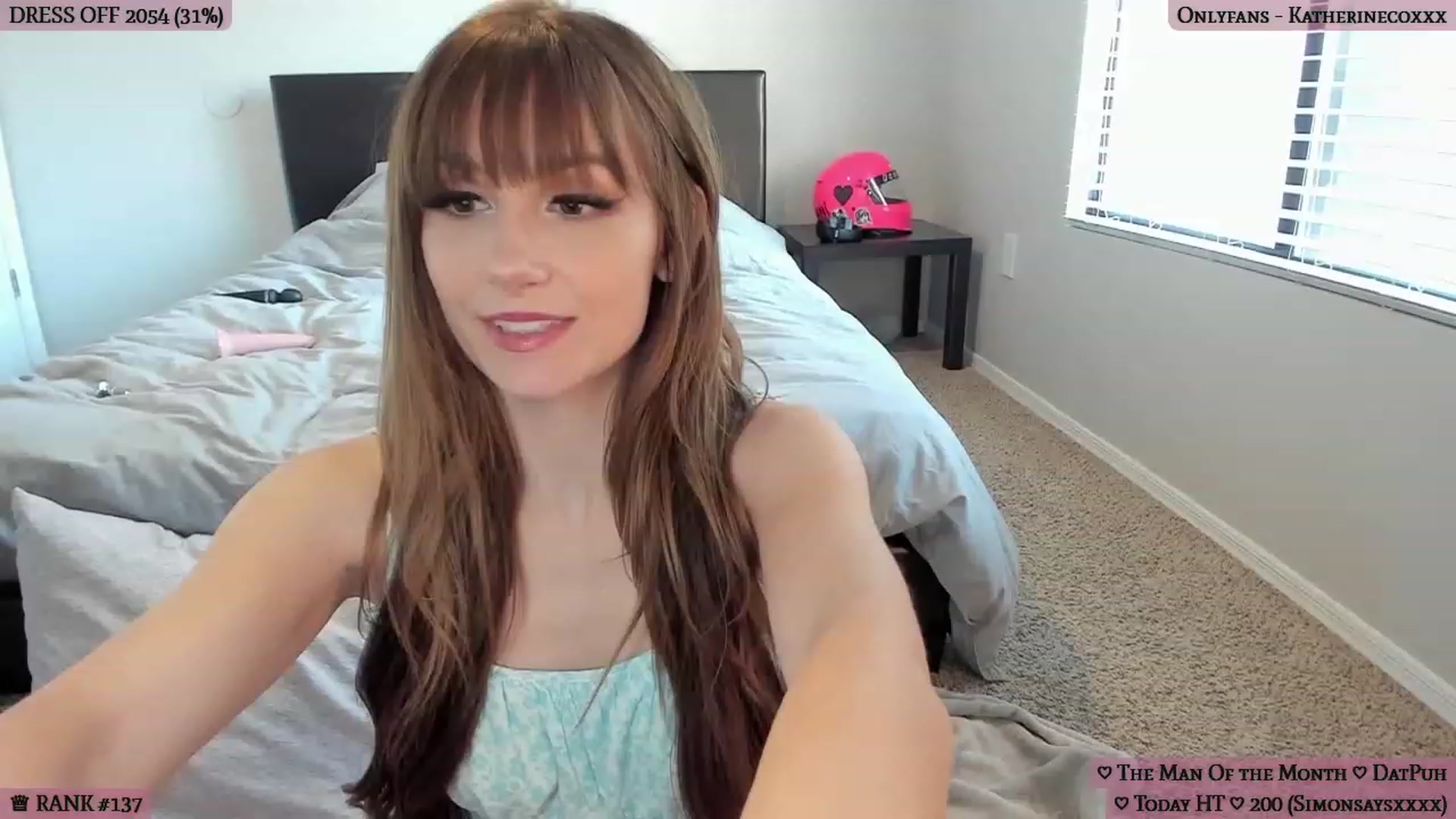 Gallery image thumbnail from KatherineCox's myfreecams stream on, 05/18/2023, 24:02 image 18 of 20