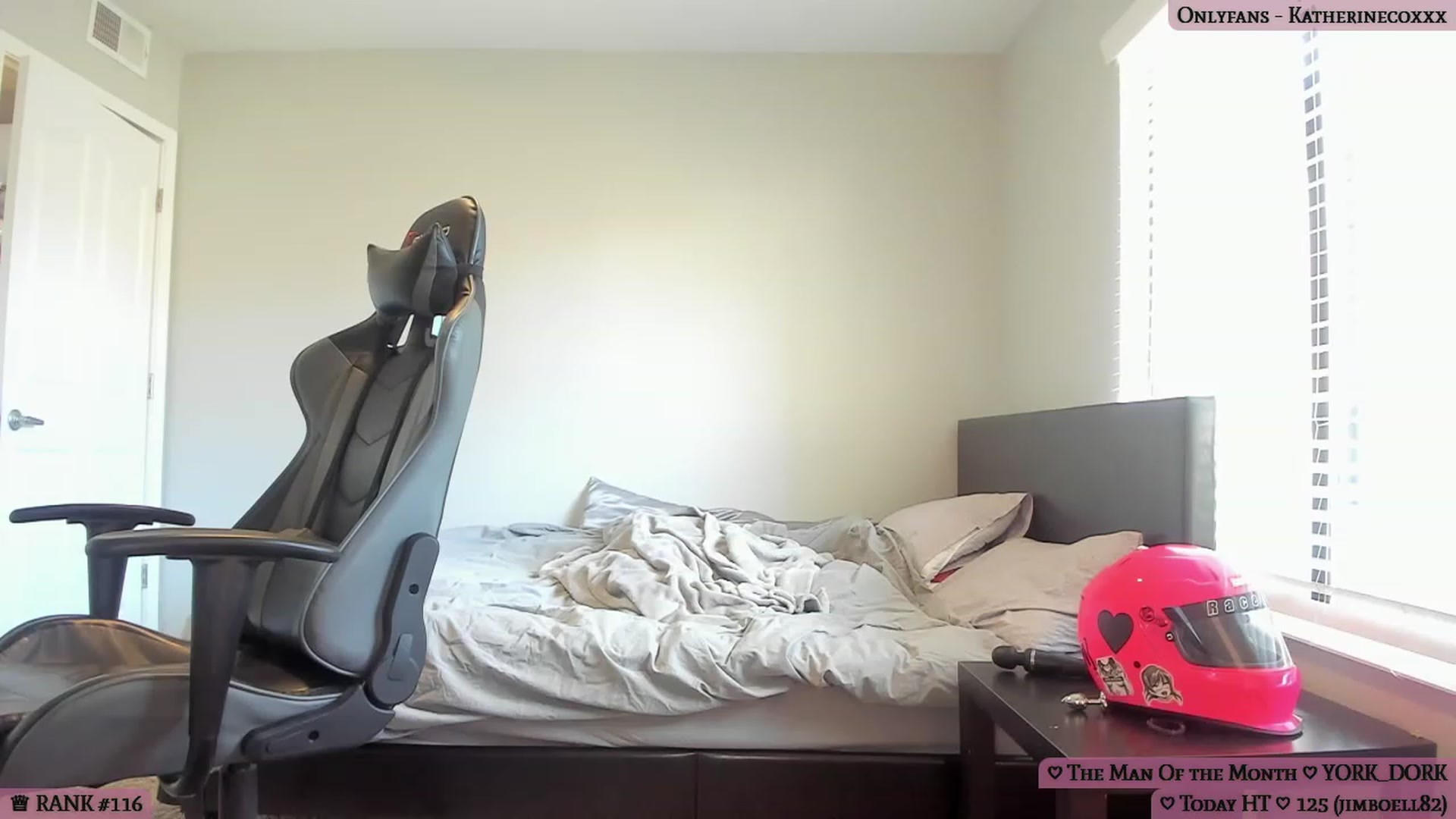 Gallery image thumbnail from KatherineCox's myfreecams stream on, 05/30/2023, 22:29 image 17 of 20