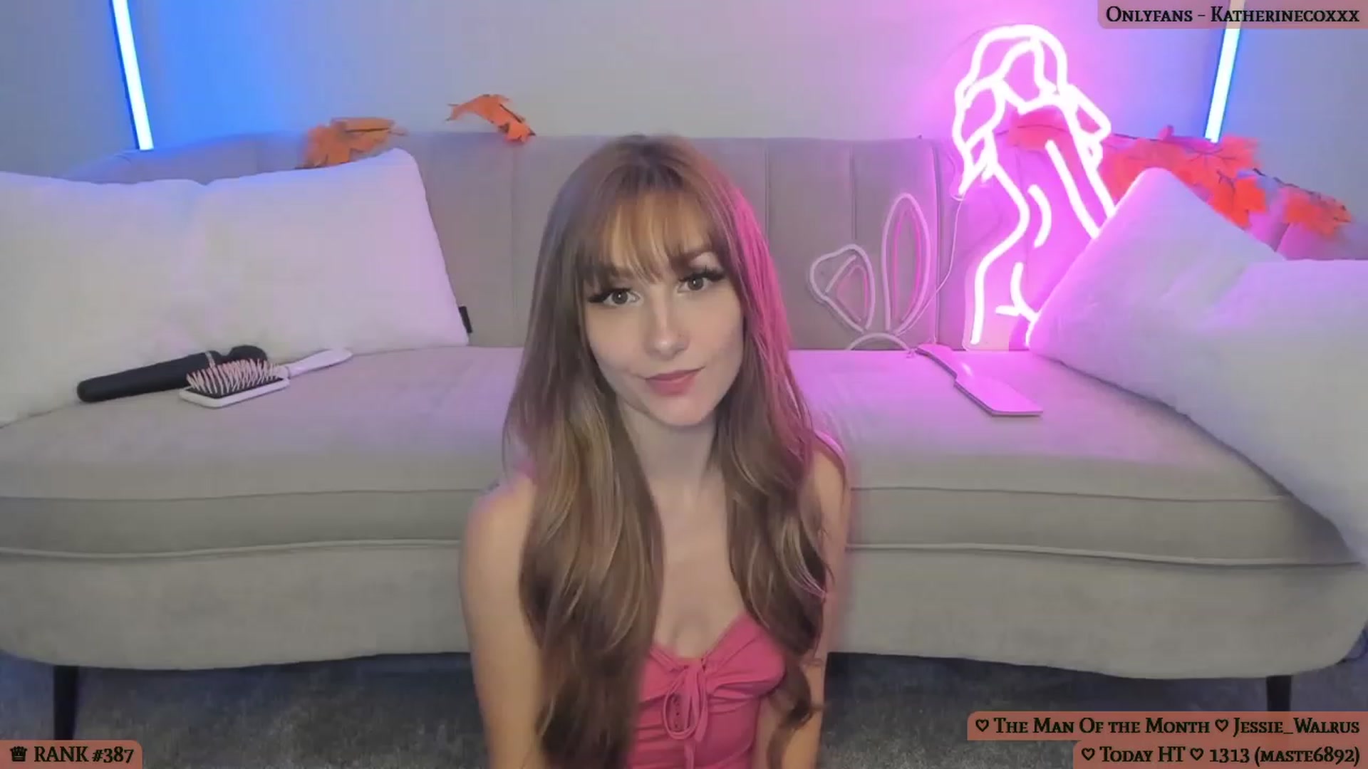 Gallery image thumbnail from KatherineCox's myfreecams stream on, 09/16/2023, 02:22 image 12 of 20