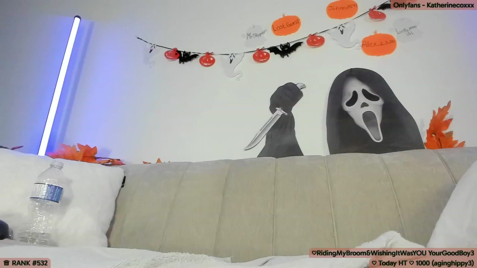 Gallery image thumbnail from KatherineCox's myfreecams stream on, 10/08/2023, 05:00 image 12 of 20