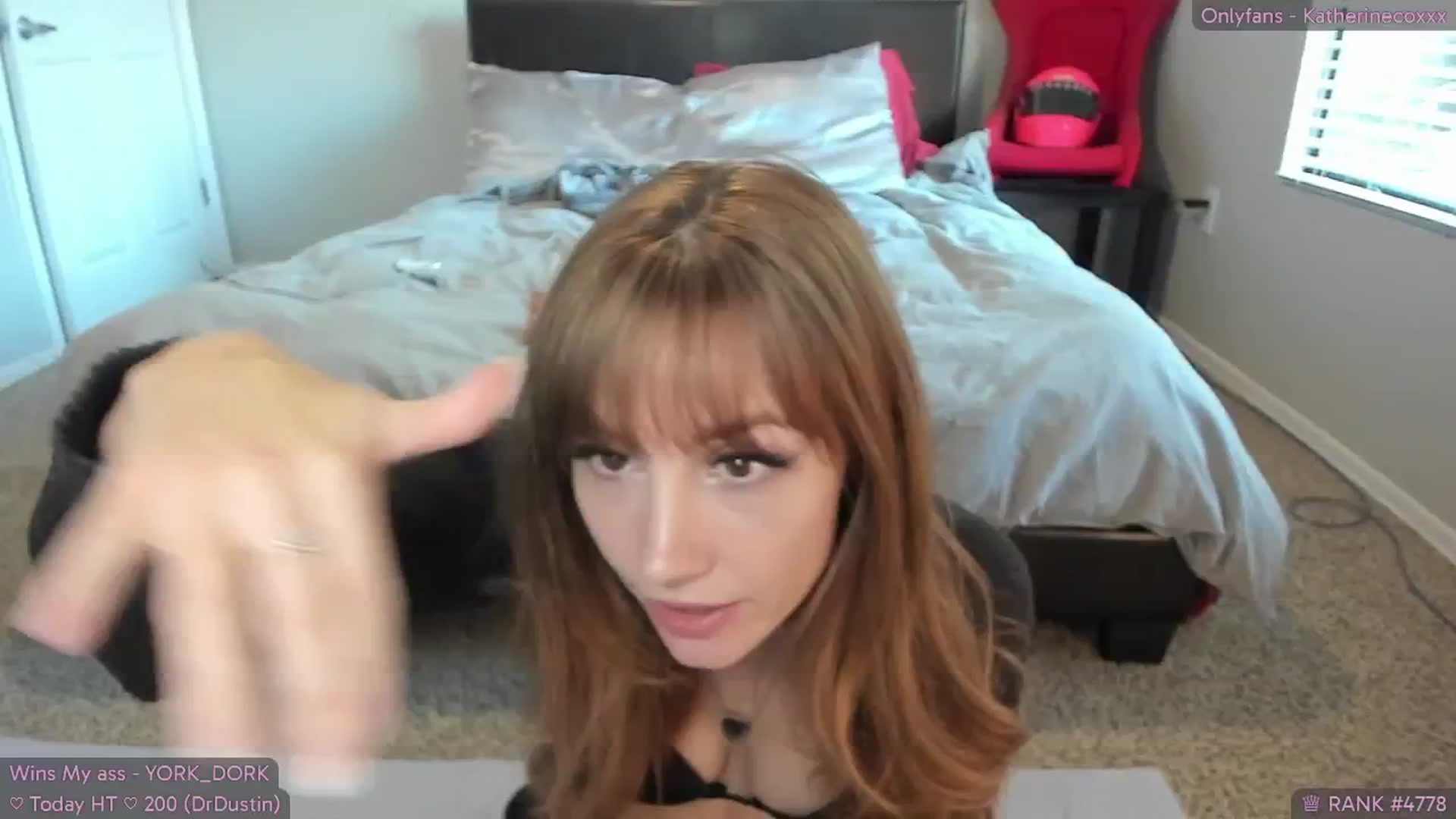 Gallery image thumbnail from KatherineCox's myfreecams stream on, 01/16/2024, 24:07 image 13 of 20