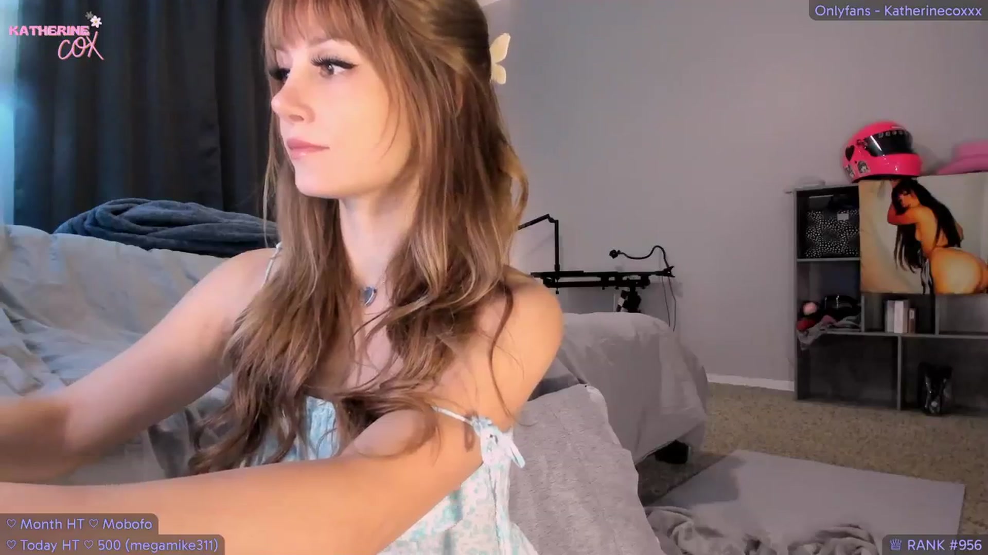 Gallery image thumbnail from KatherineCox's myfreecams stream on, 04/03/2024, 24:35 image 13 of 20