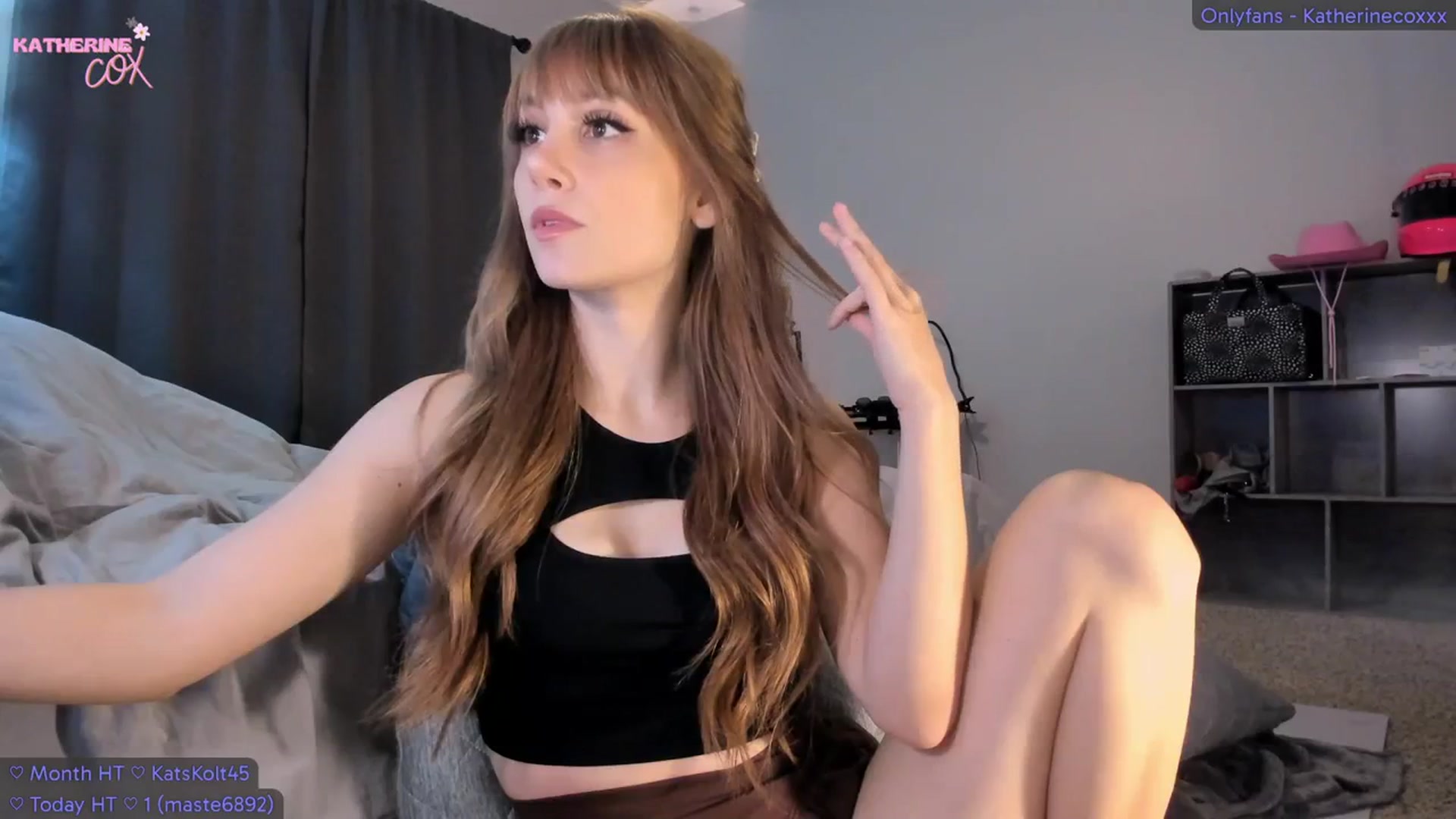 Gallery image thumbnail from KatherineCox's myfreecams stream on, 04/13/2024, 23:17 image 8 of 20